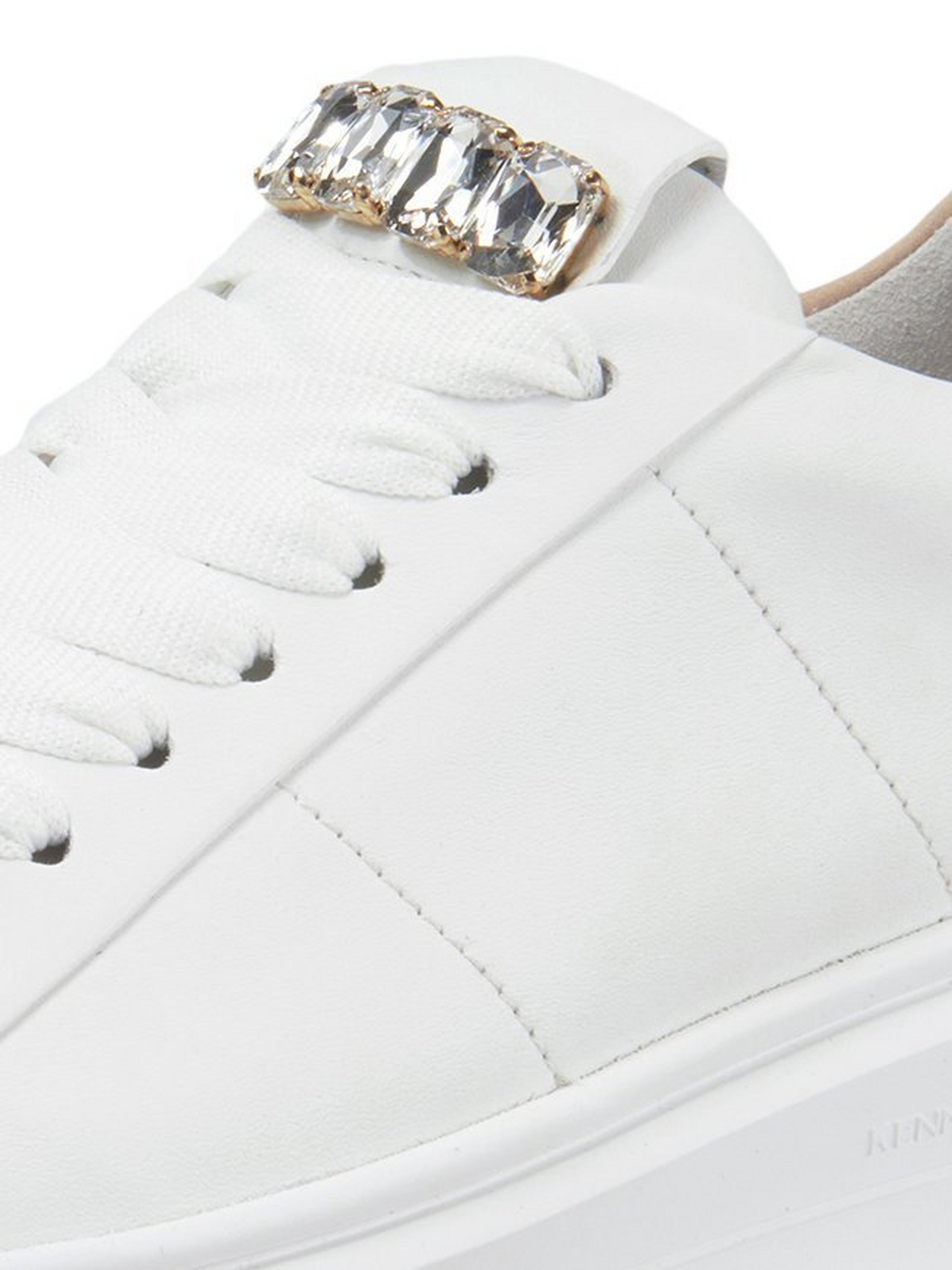 Sneaker Turn