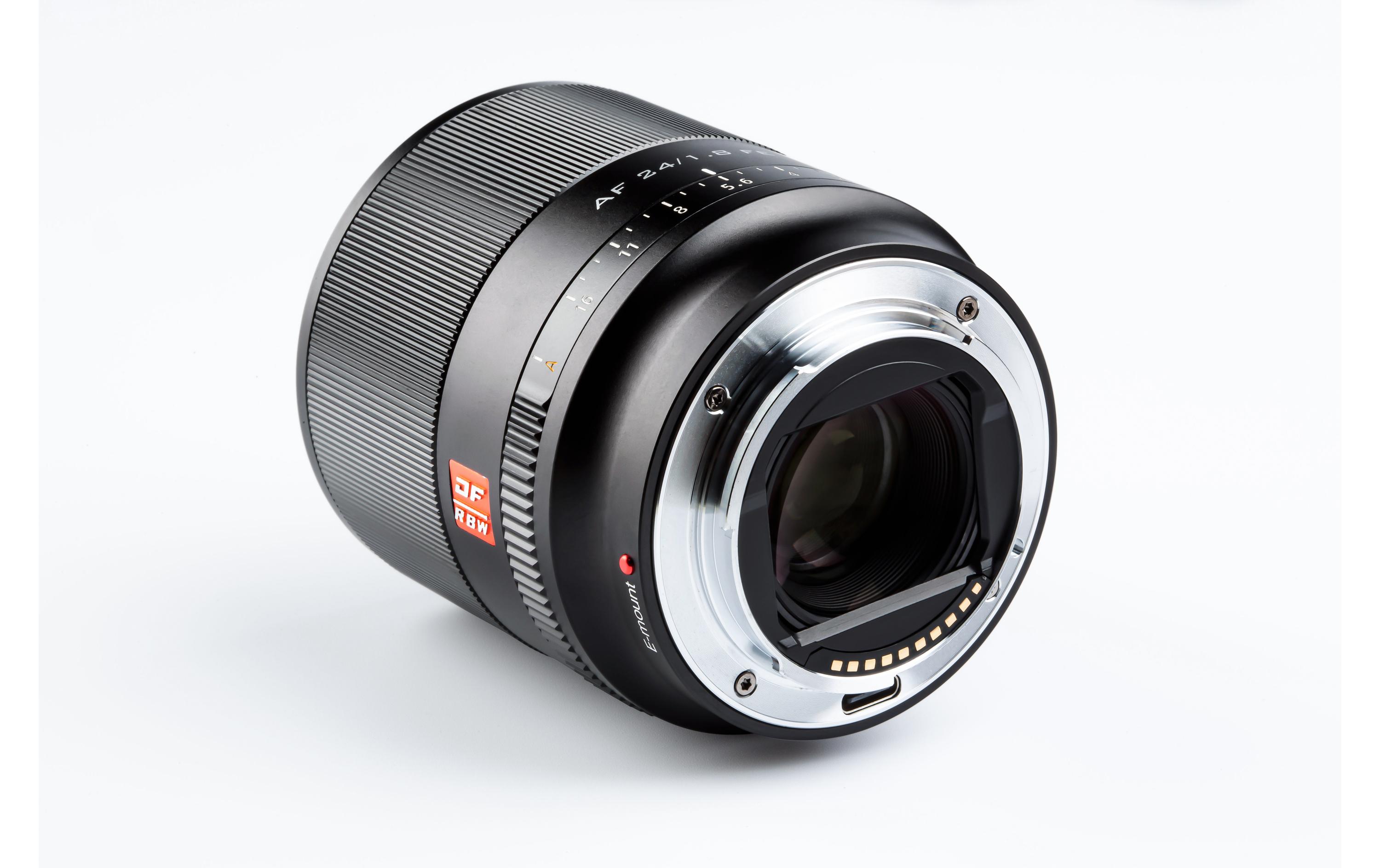 Festbrennweite AF 24mm F/1.8 – Sony E-Mount<br>Schmales Festbrennweitenobjektiv mit fantastischem Bokeh