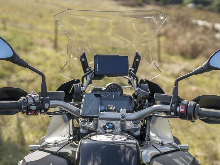 Motorcycle Mount V2 Universal Motorrad Halterung mit Sicherungsverschluss (QLM-HBR) - Schwarz / Blau