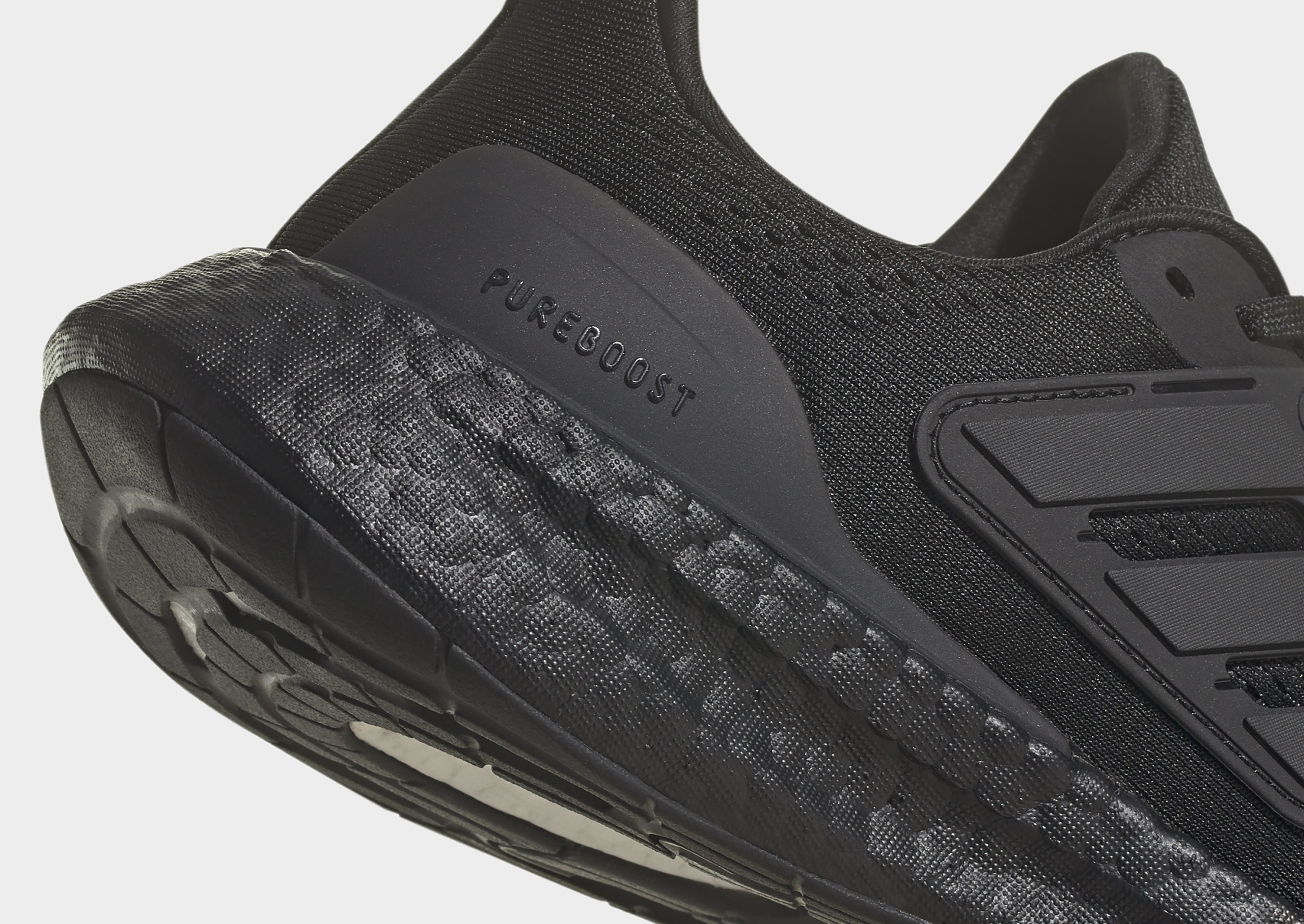 adidas Chaussure Pureboost 23