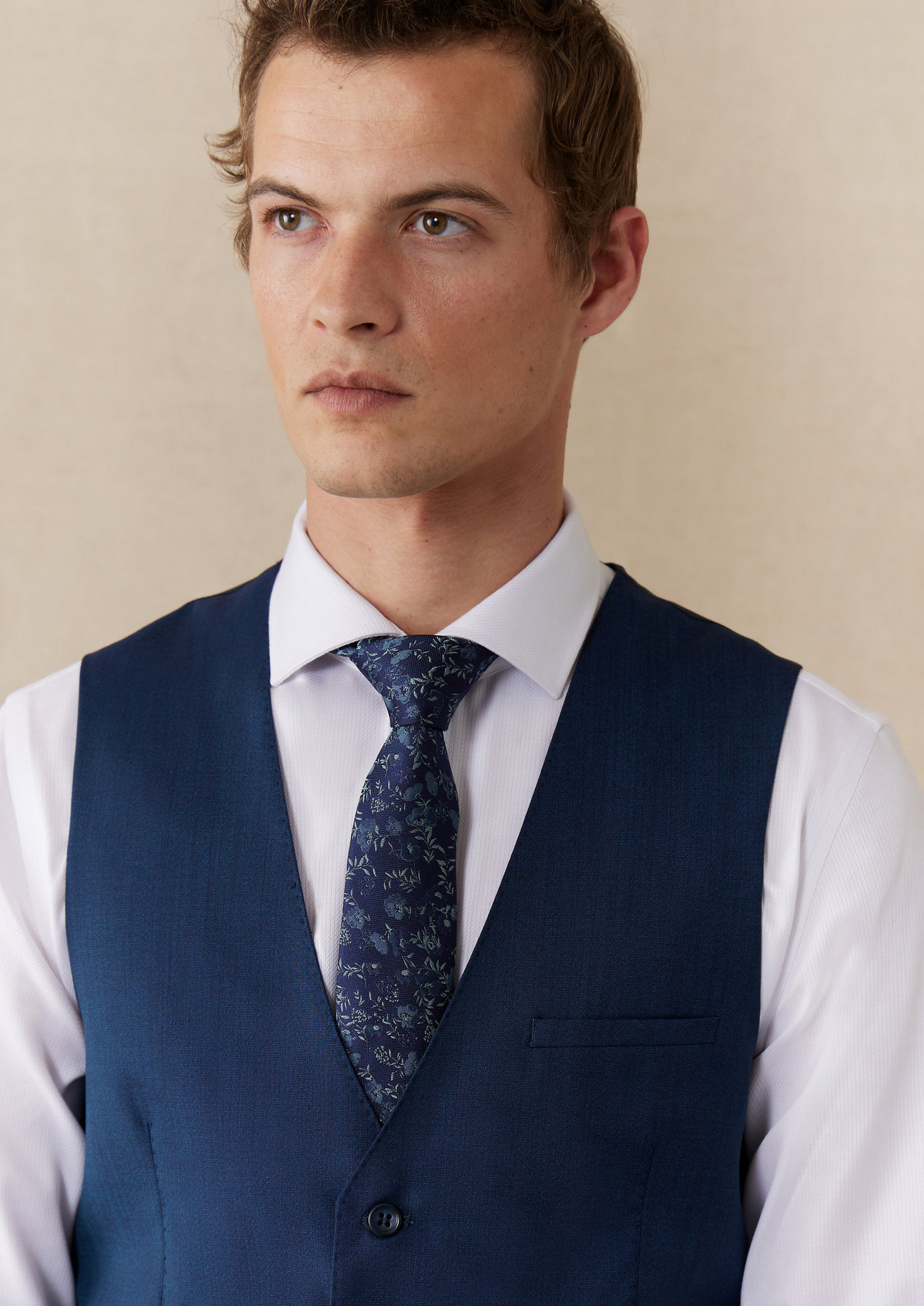 Gilet de costume en laine et soie unies bleu prusse