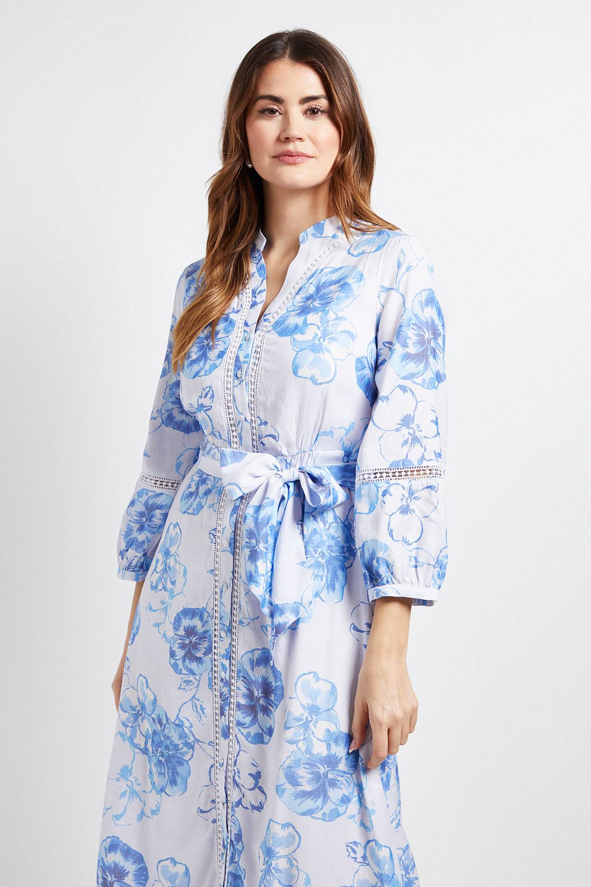 Wallis Robe Chemise Sans Col Avec Insertion De Dentelle Florale