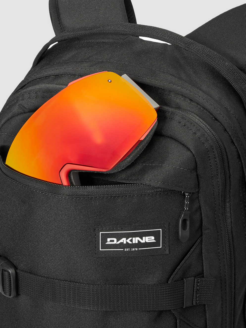 Dakine Mission 25L Backpack black