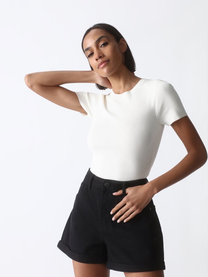 Shorts jeans estilo mom - Marengo