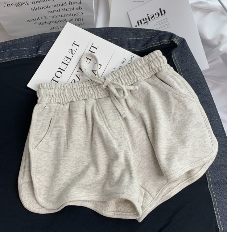 Rosesand - Hoge taille, effen, wijde shorts