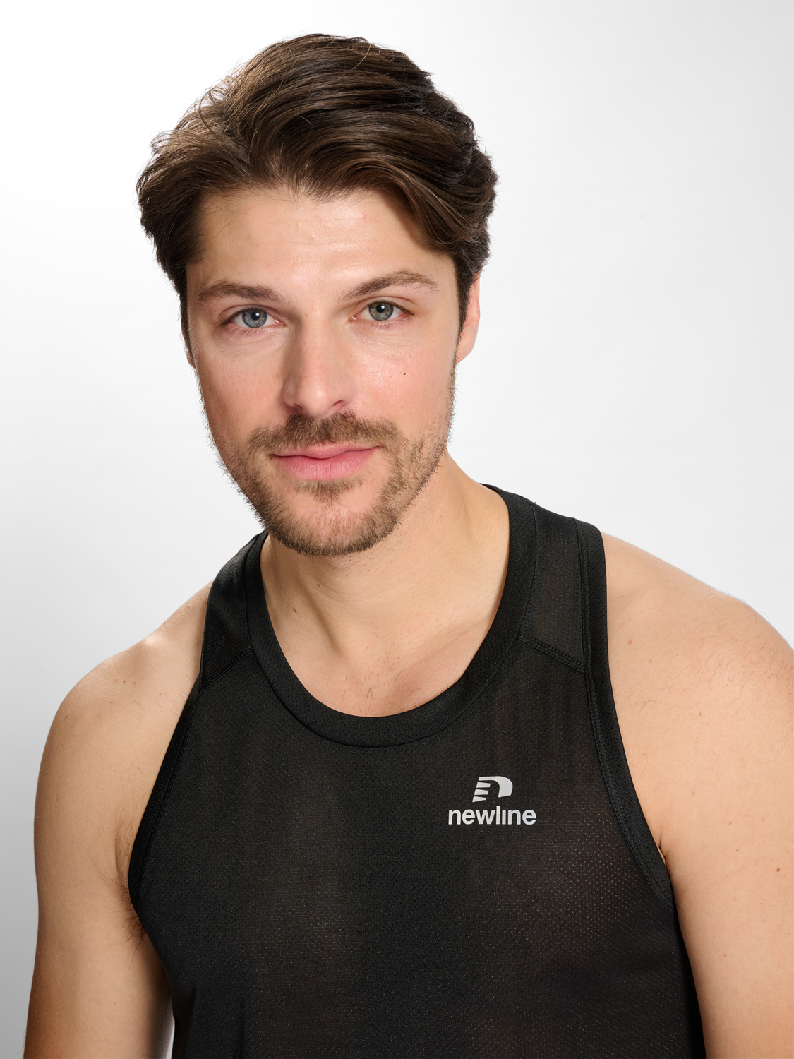 nwlOMAHA SINGLET male