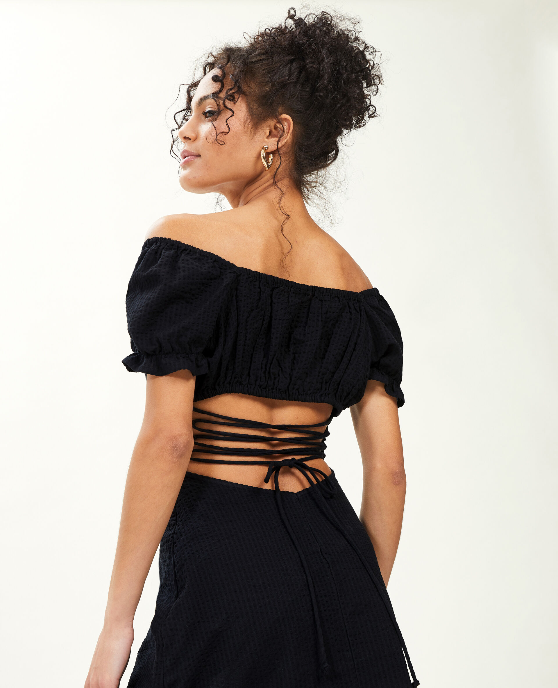Robe courte dos-nu avec laçage - Noir