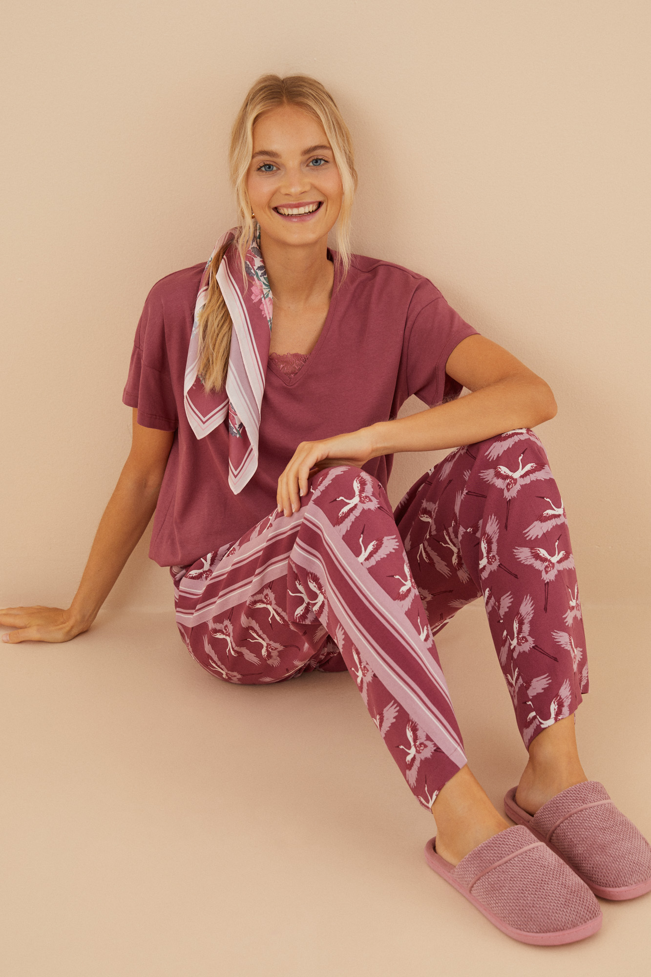 tênis de cano alto acolchoados rosa