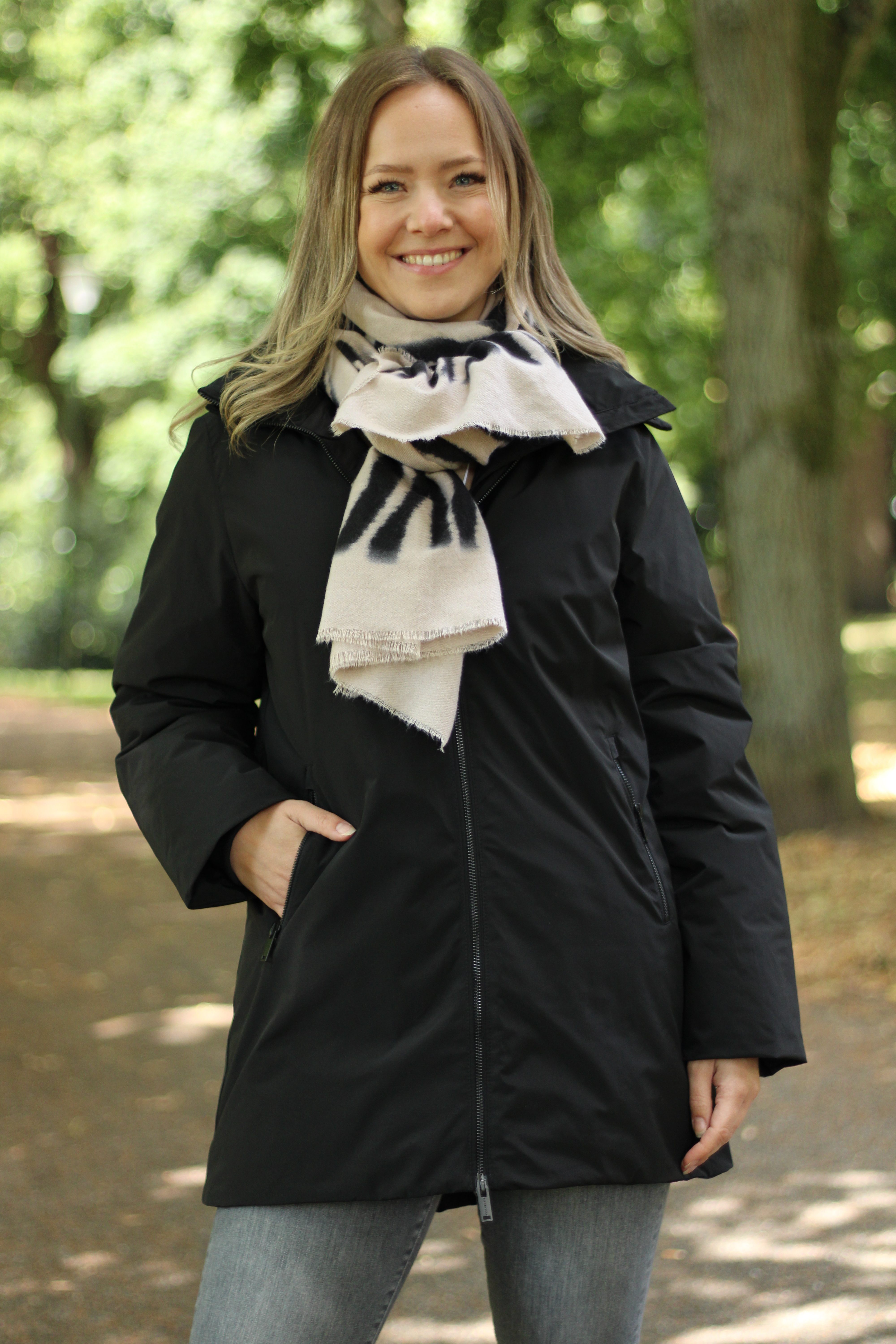 Rino & Pelle - Belinda Padded Jacket With Detachable Hood - Black