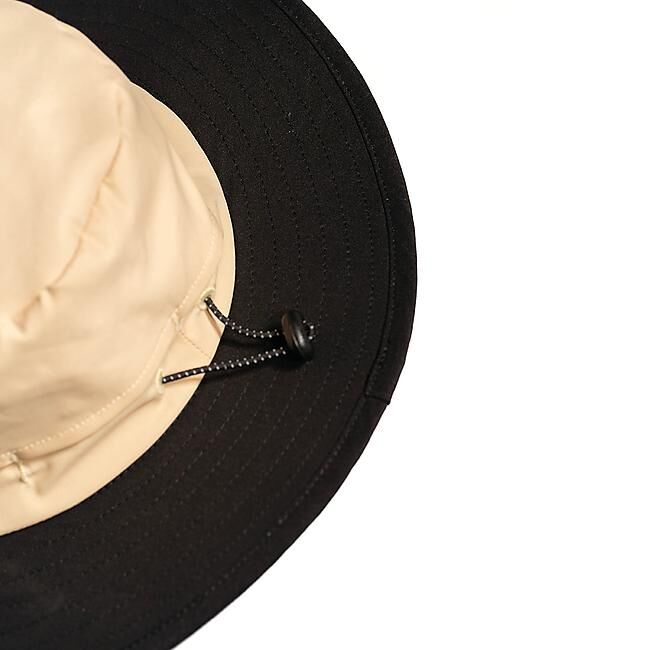 PAR AU VIEUX CAMPEUR - LE CHAPEAU DU VIEUX