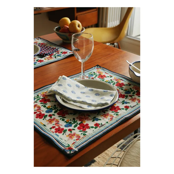 Lucas du Tertre Set de table Hibiscus sarong