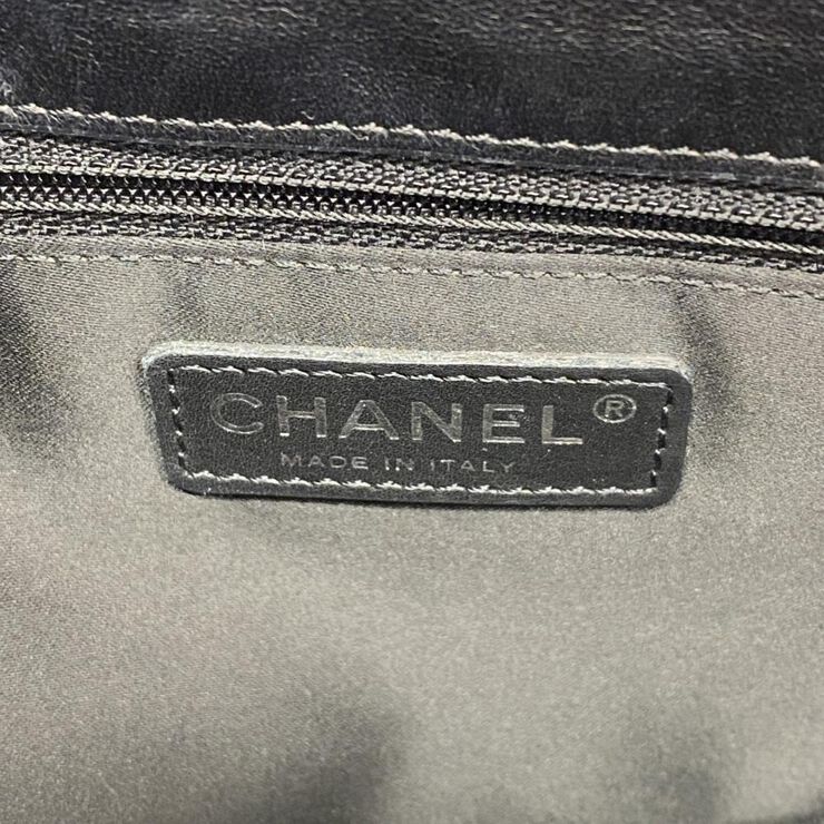 Chanel Vintage Chanel Shoulder Bag Black