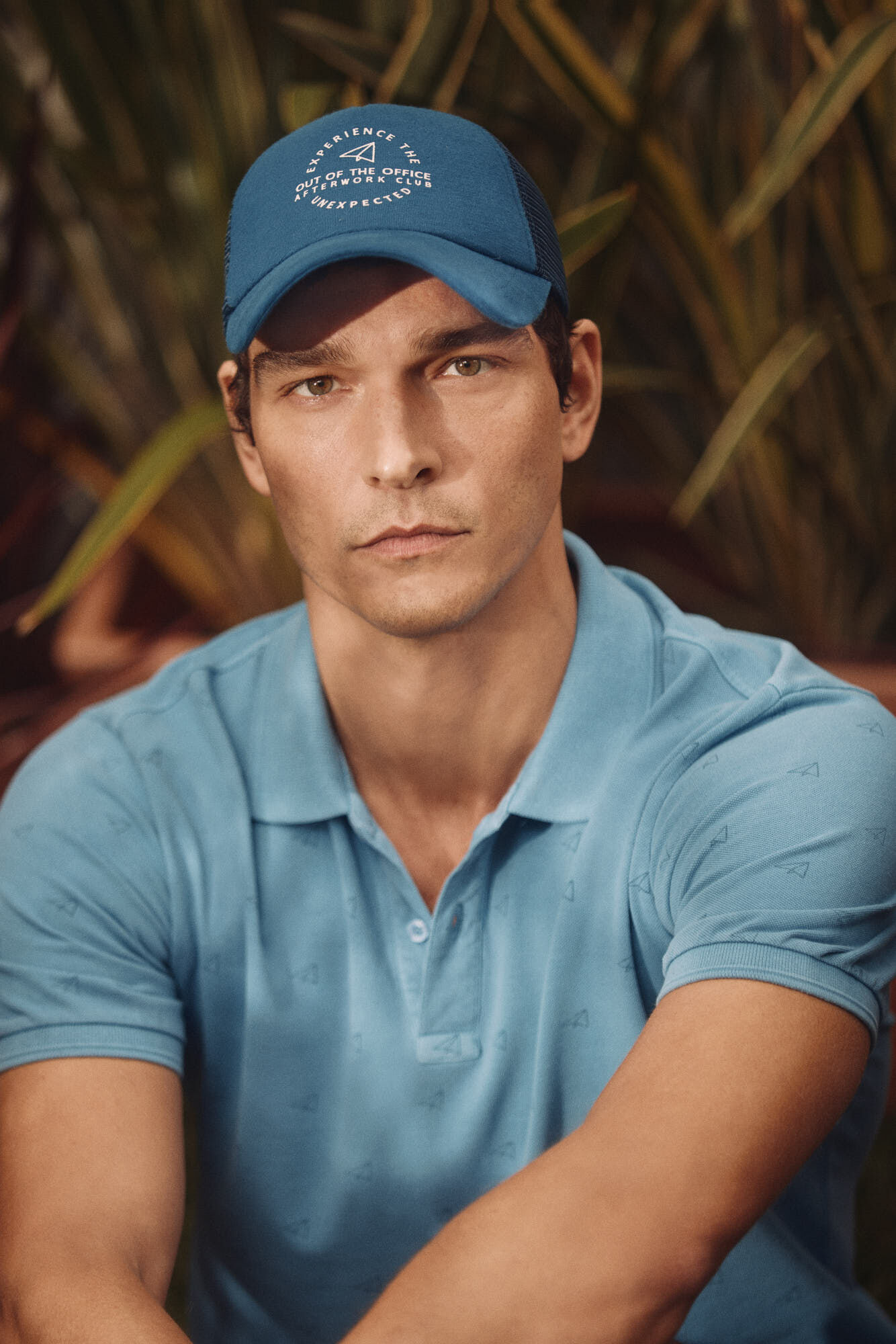 Camisa polo OOTO com estampa de avião - Azul