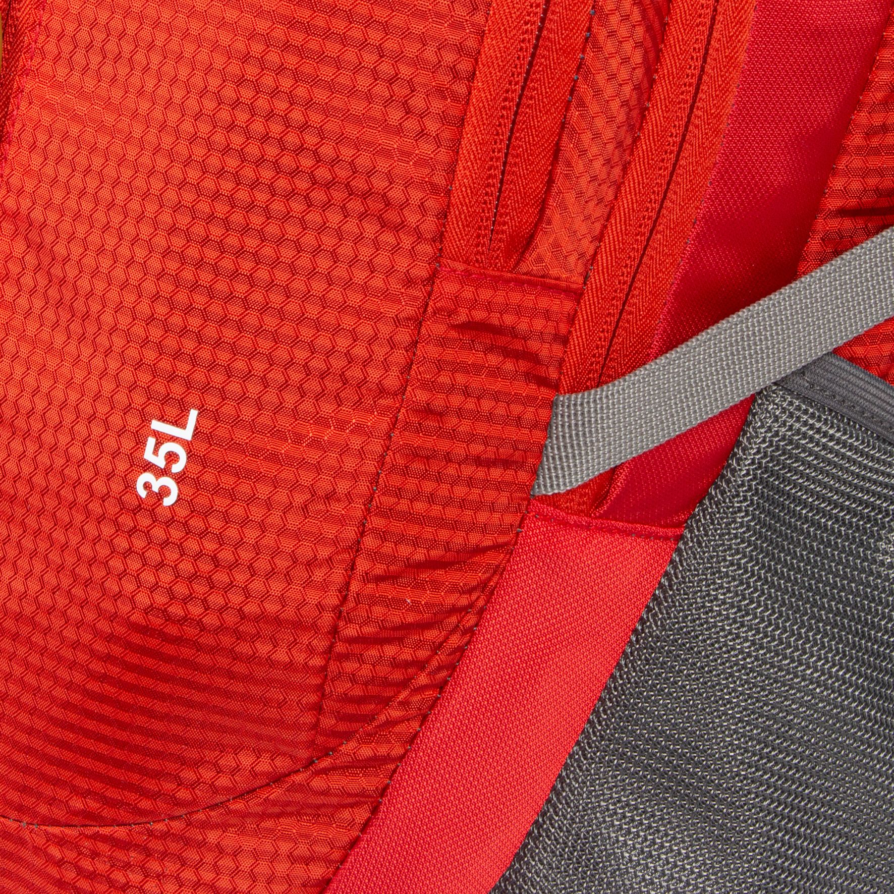 New Rebels Kinley Alburquerque Wandel Backpack 35 L Red