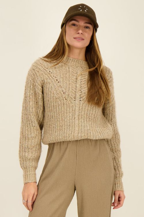Taupe trui gebreid