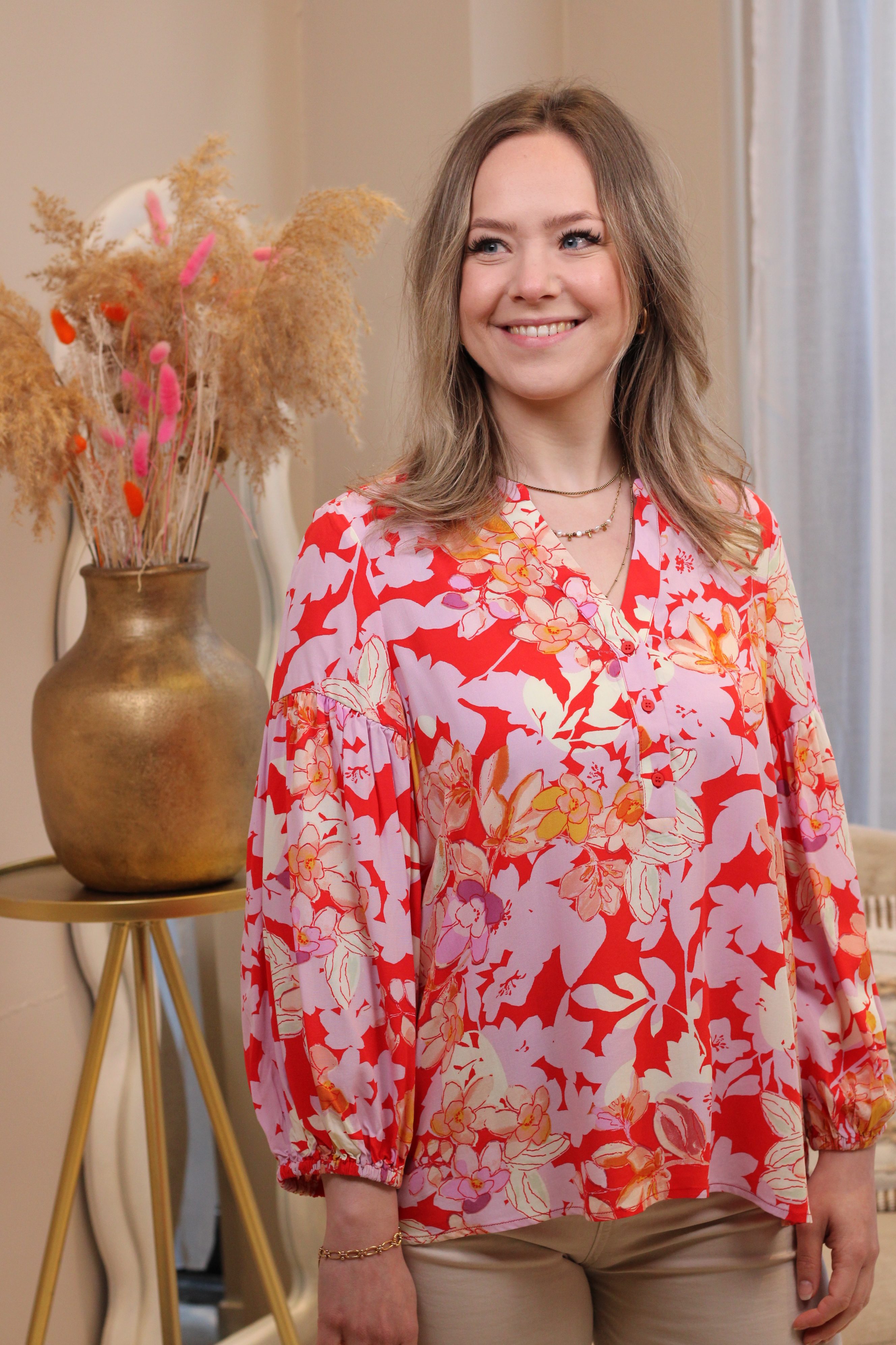 Culture - Audrey Bello Blouse - Red/Pink Flower