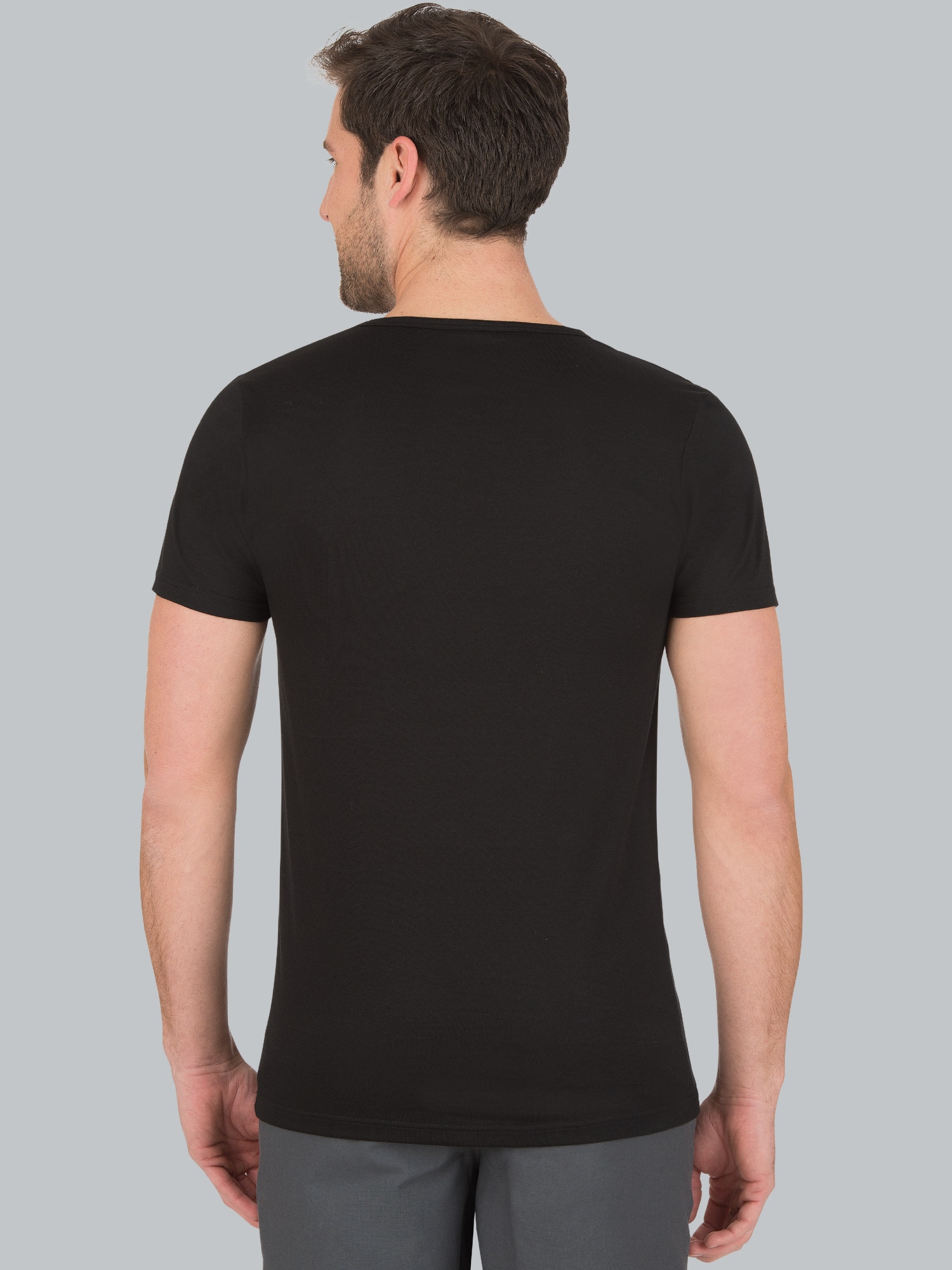 V-Shirt Slim Fit Schwarz