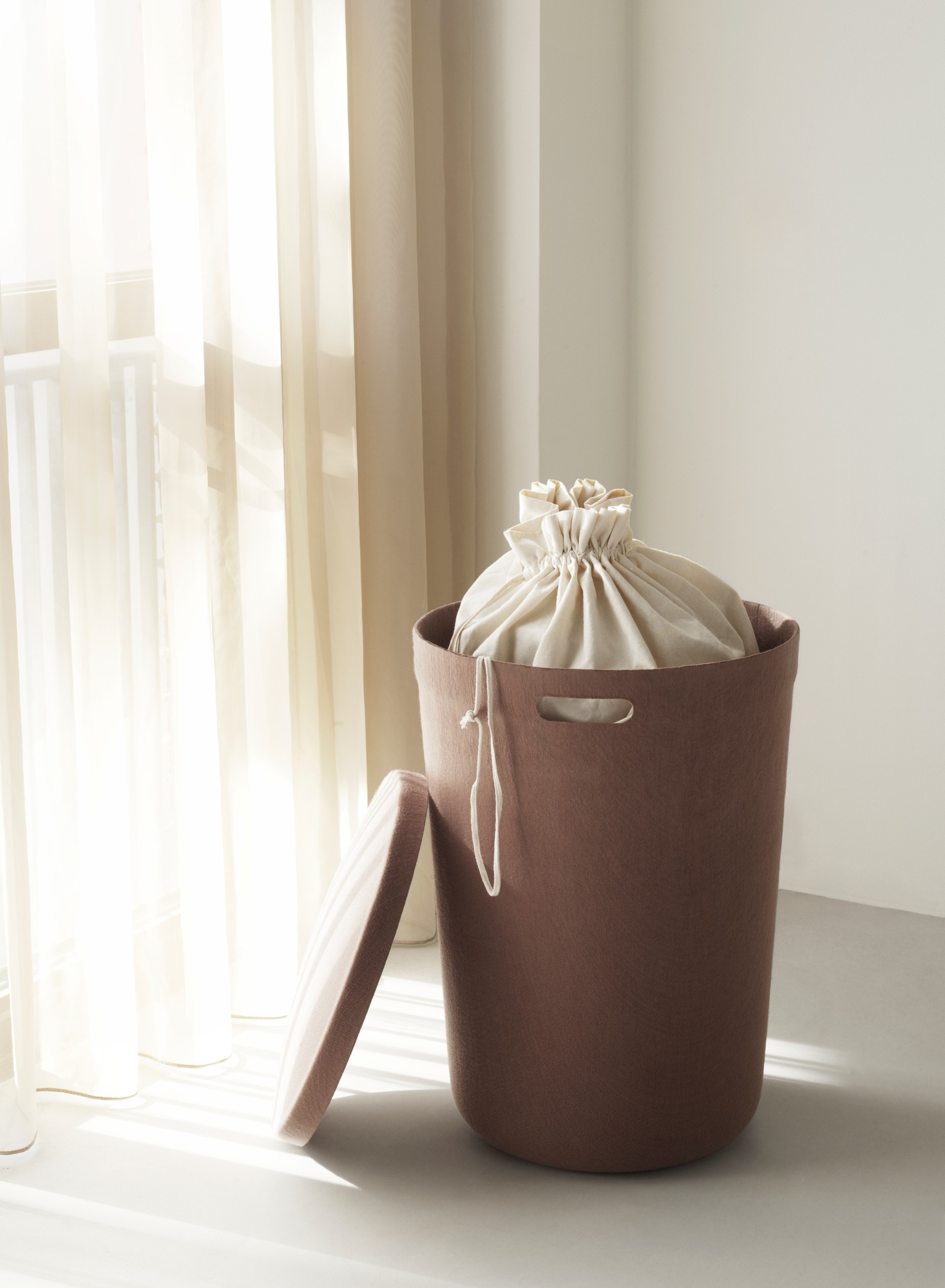 UC_Hide Laundry Basket brown