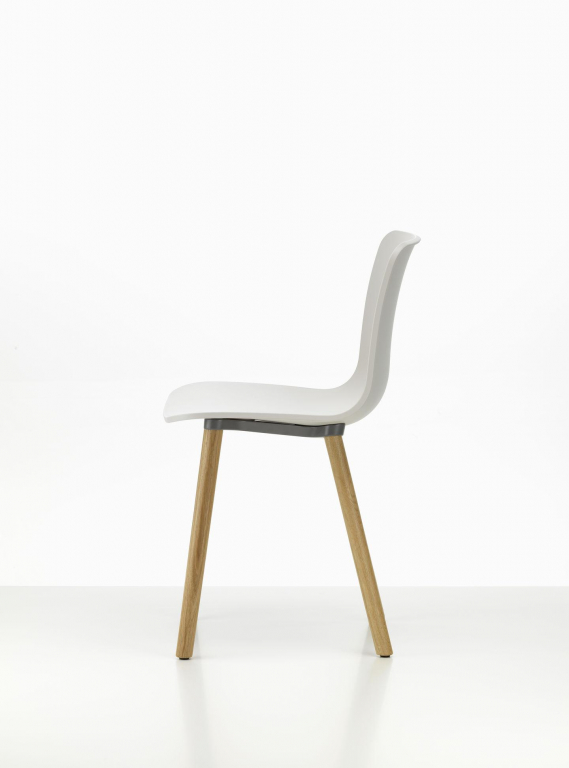 Vitra HAL RE stoel eiken onderstel warm grey