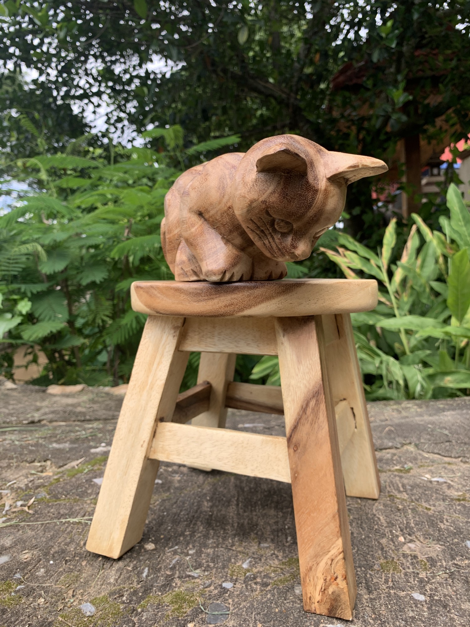 Massivholz-Figur 'Katze', natur, H 12 cm, L 24 cm, B 10 cm von fischer's lagerhaus