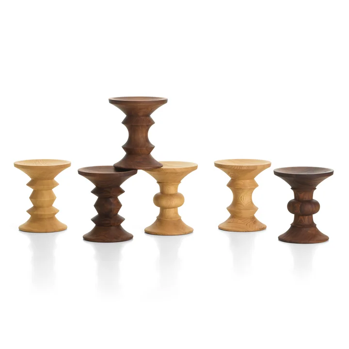 Vitra - Eames Hocker, Modell A, Kastanie natur