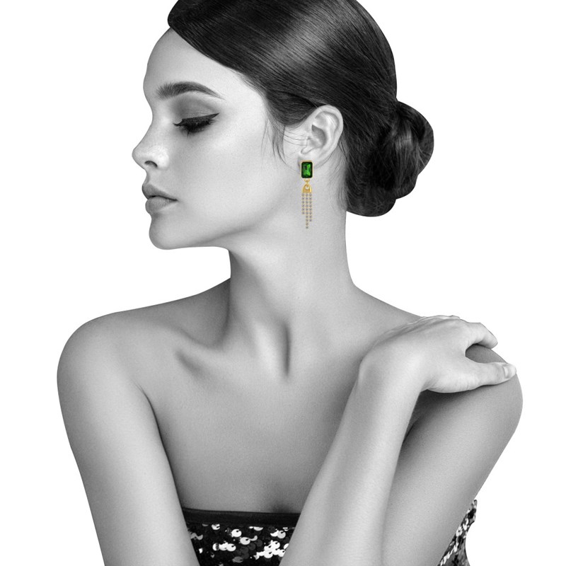 Boucles d'Oreilles Laiton Doré Pendante Rectangle et Trois Liens de Strass