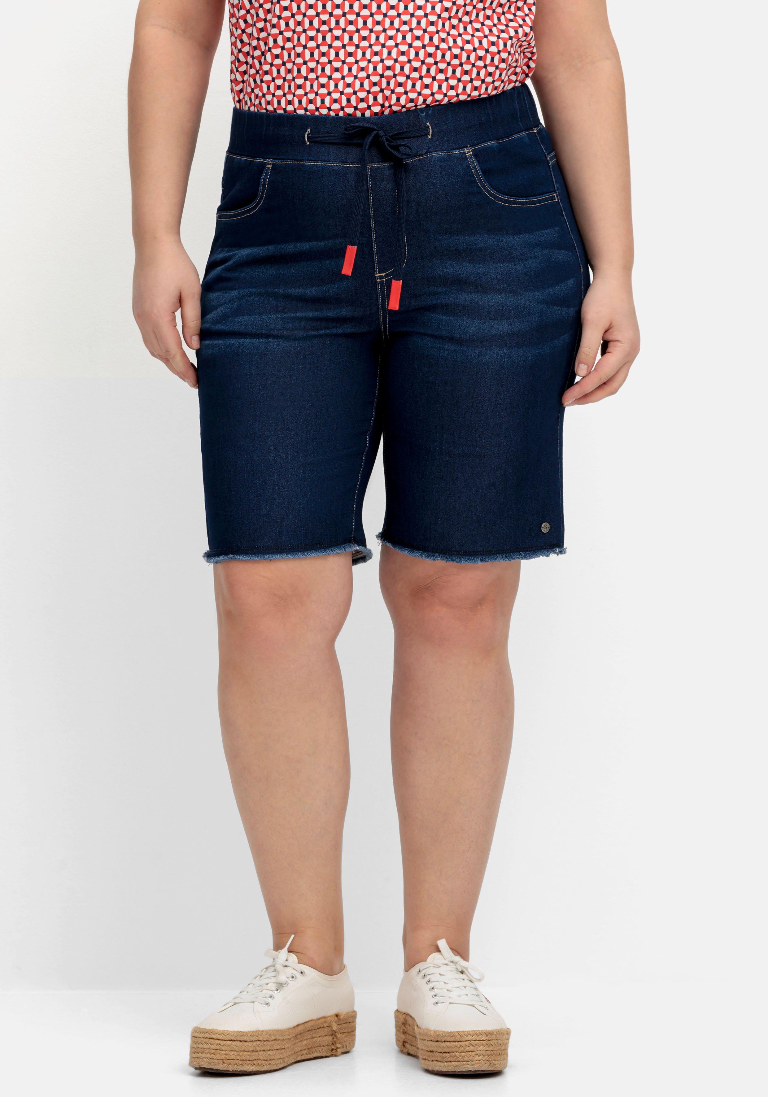 Bermudas aus Sweat-Denim, mit offenem Saum
