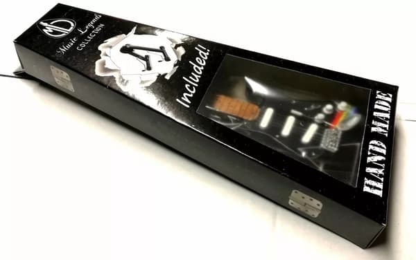 Mini guitar: Pink Floyd - Tribute Dark Side Of The Moon