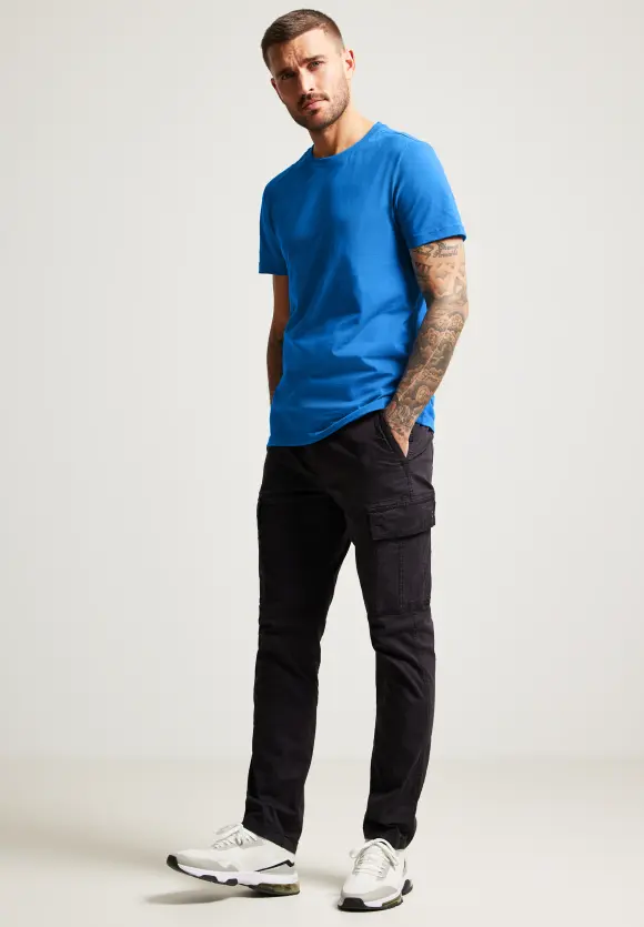 Basic T-Shirt in Unifarbe - electric blue