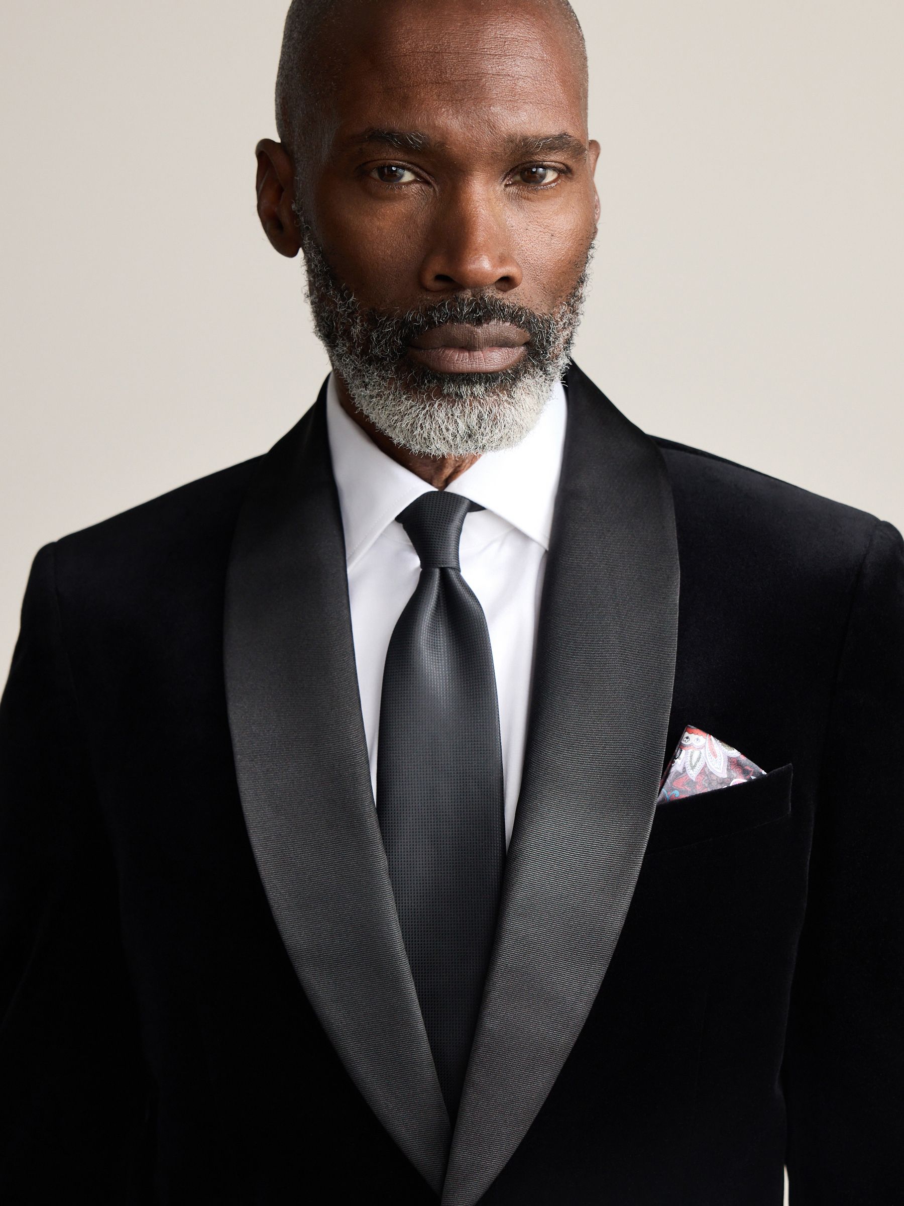 Zwart - Slim Fit - Signature Pontoglio Italian Velvet Blazer With Shawl Lapel
