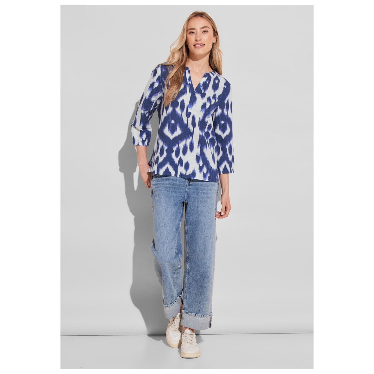 Street One LS_Printed splitneck blouse w