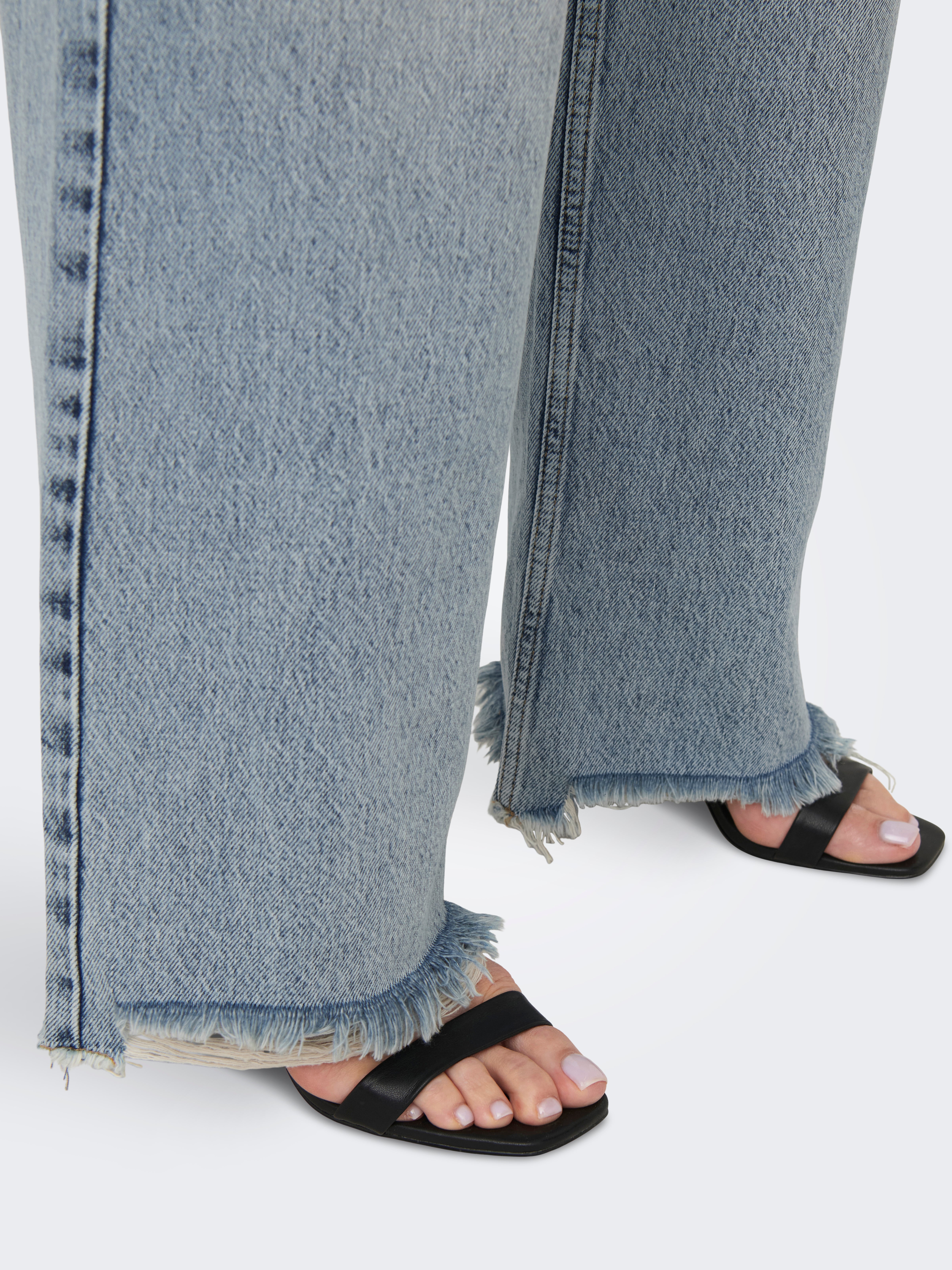ONLKIKI Hohe Taille Weiter Beinschnitt Jeans Medium Blue Denim