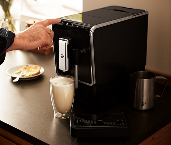 »Esperto Latte« Tchibo Kaffeevollautomat