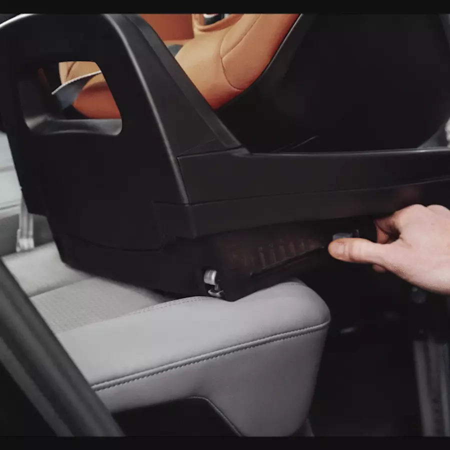 Britax Römer Diamond Reboarder Dualfix Pro M i-Size Dusty Rose