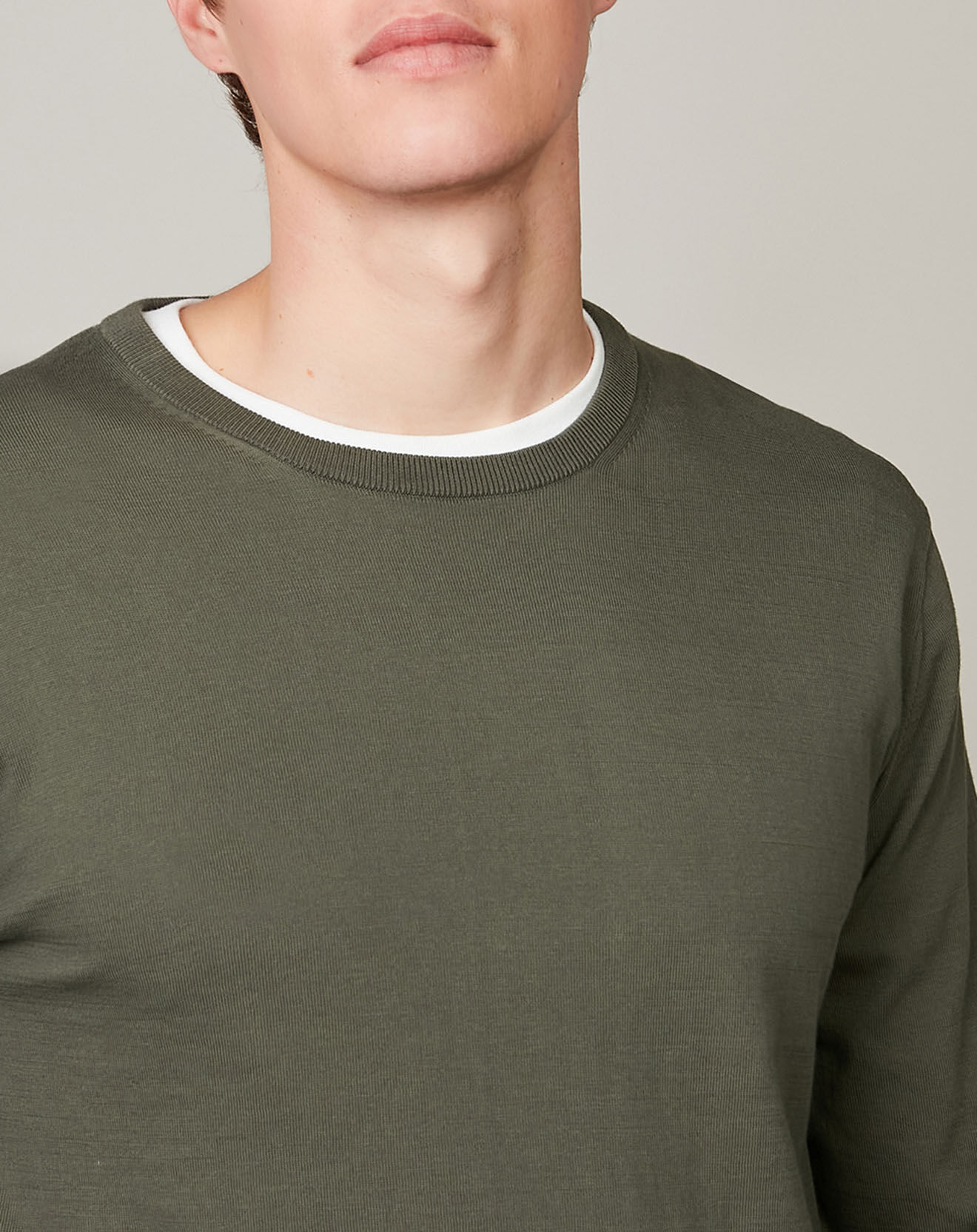 Hartford Pull Light Crew olive