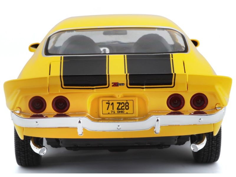 Maisto Chevrolet Camaro 1971 1:18, Gelb Sammlermodell im Massstab 1:18