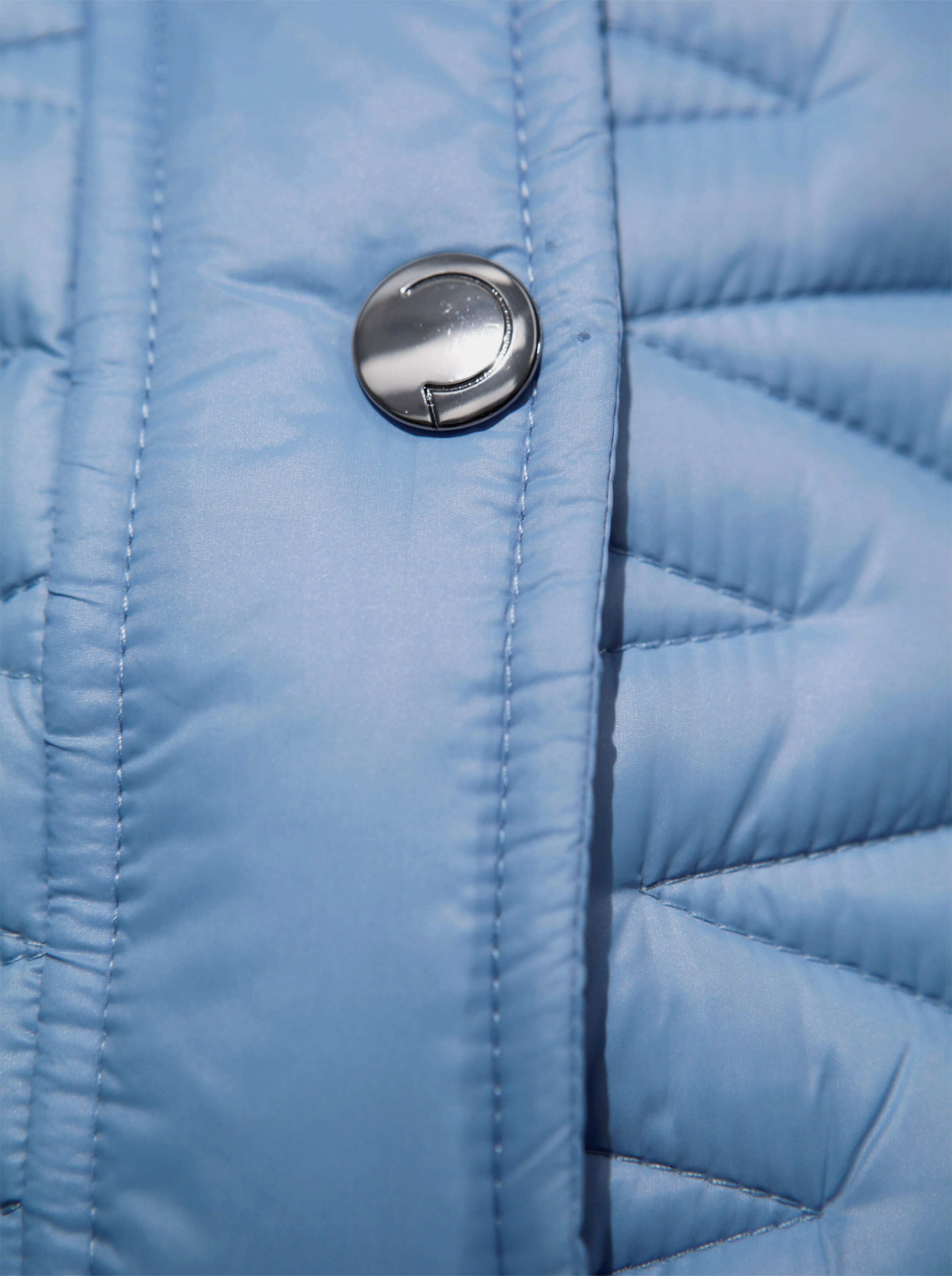 Daunen-Jacke