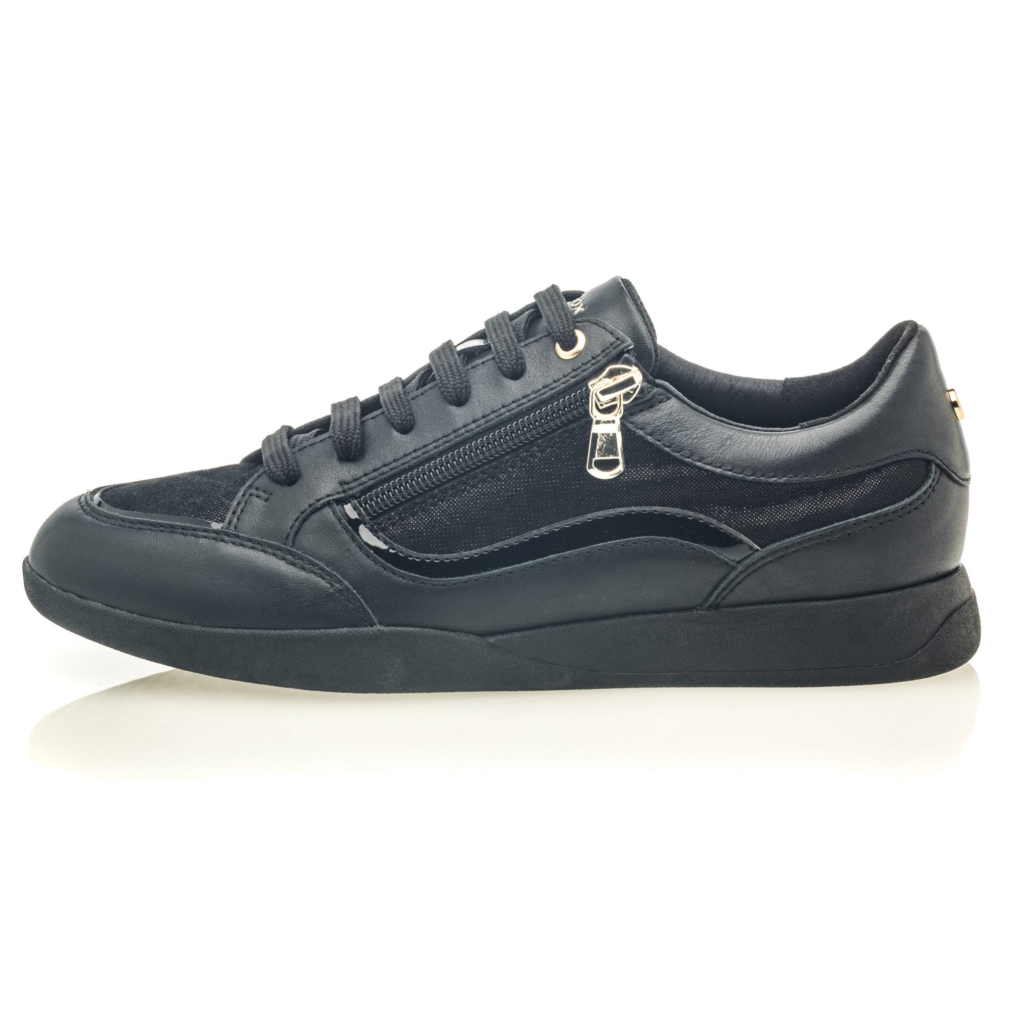 Baskets basses Femme en cuir noir