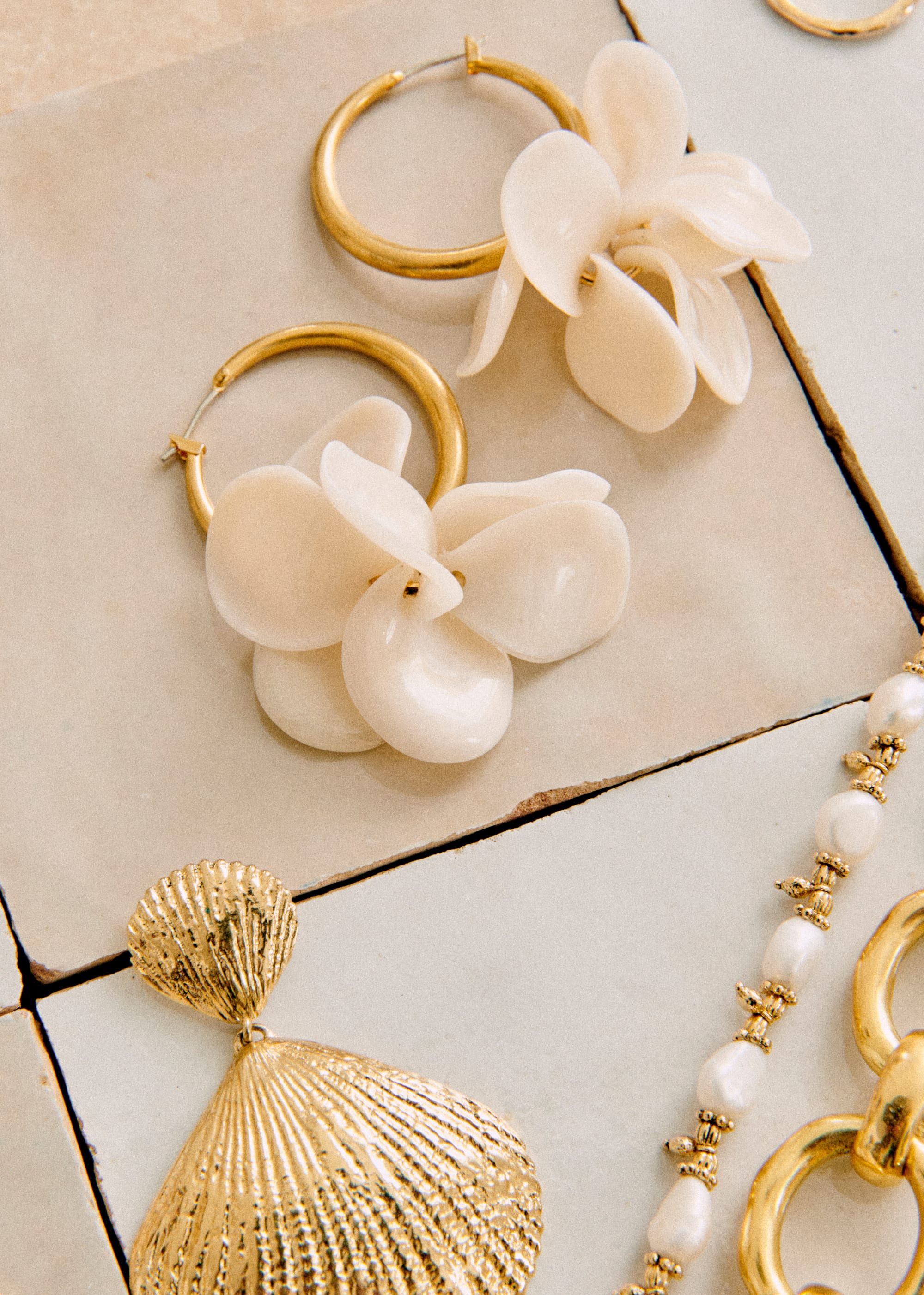 Anneaux Flora - Écru - E-SHOP/BIJOUX Boucles d'Oreilles 5905769