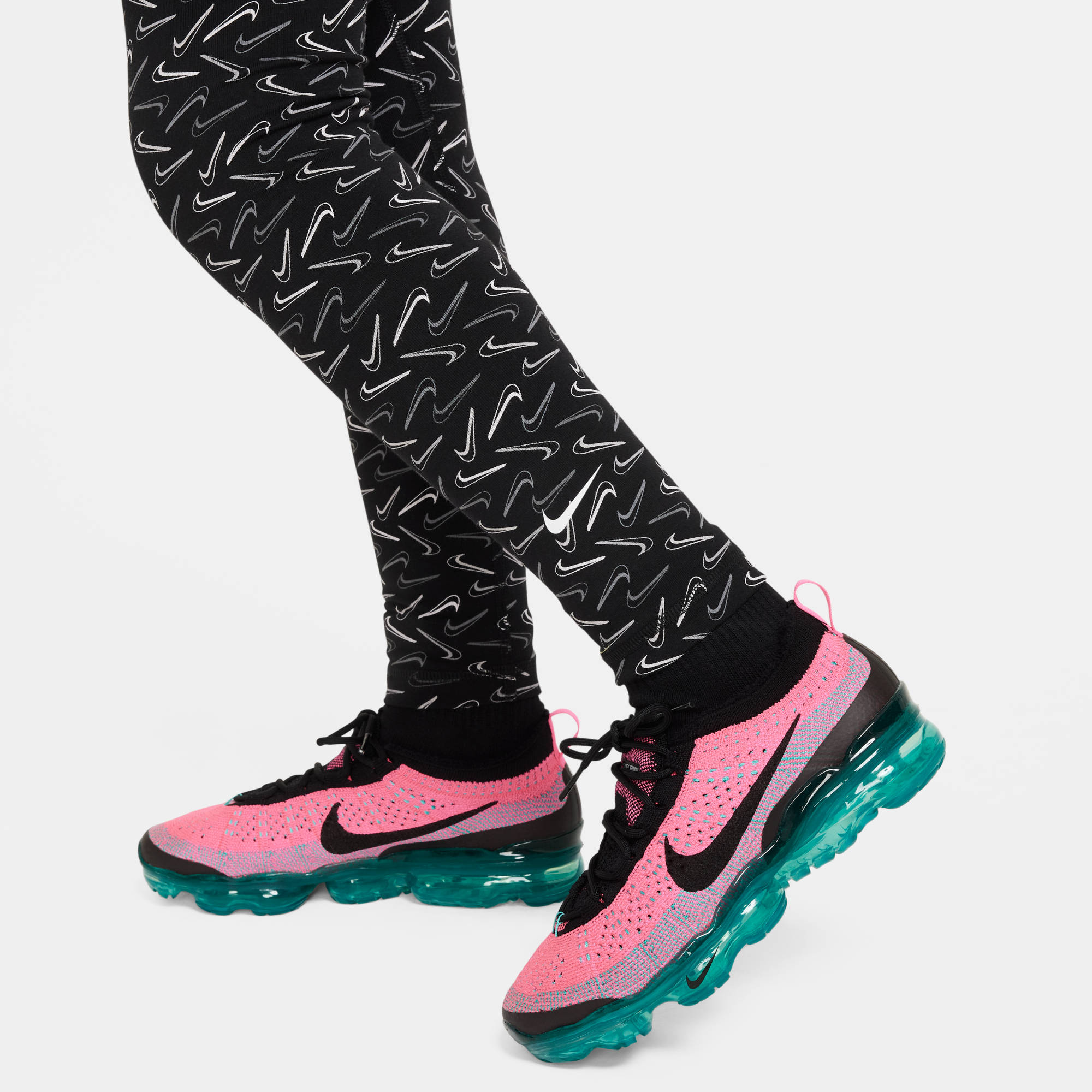 Nike Nike Sportswear Essential Big