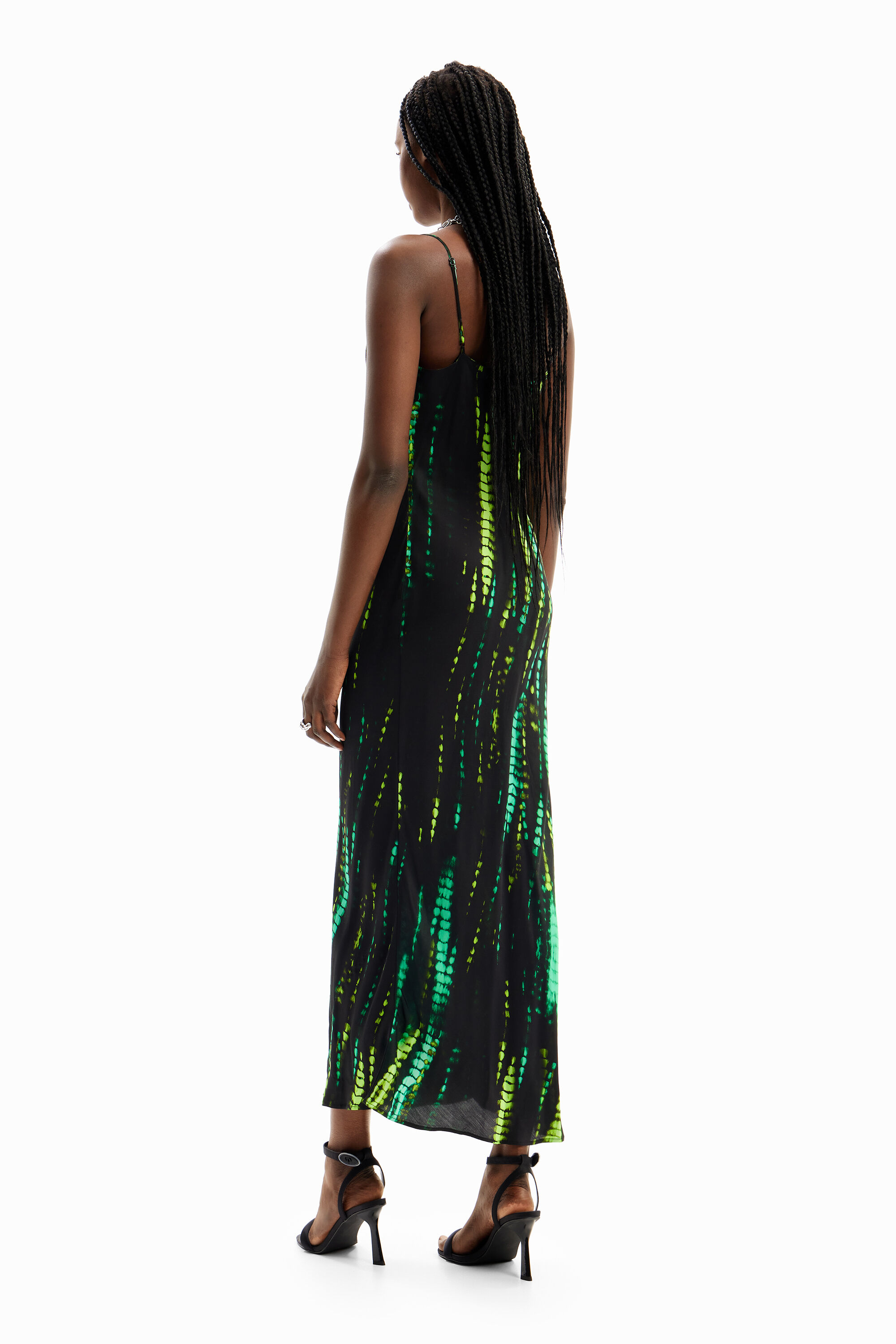 vestido midi tie-dye