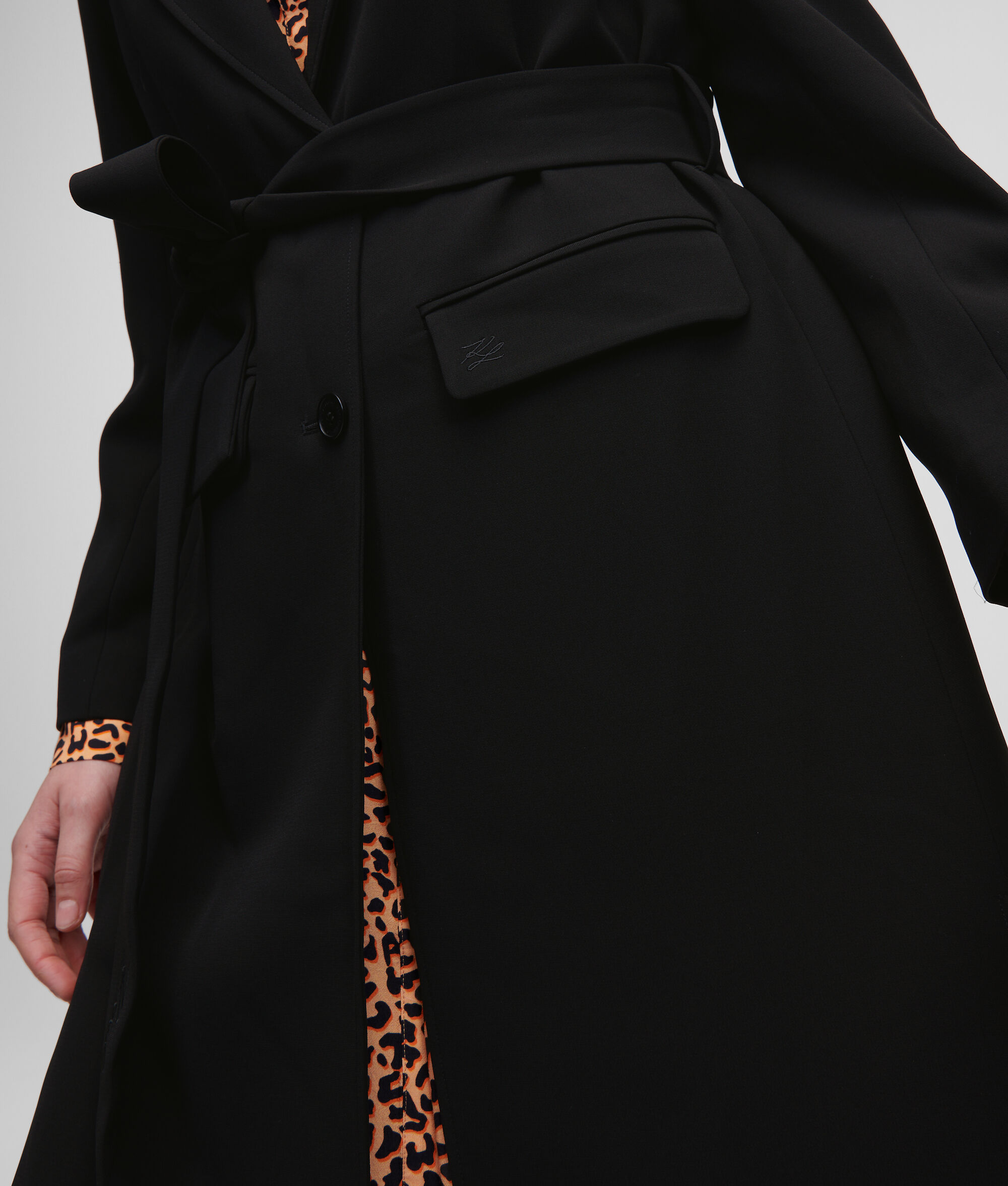 MANTEAU HABILLÉ