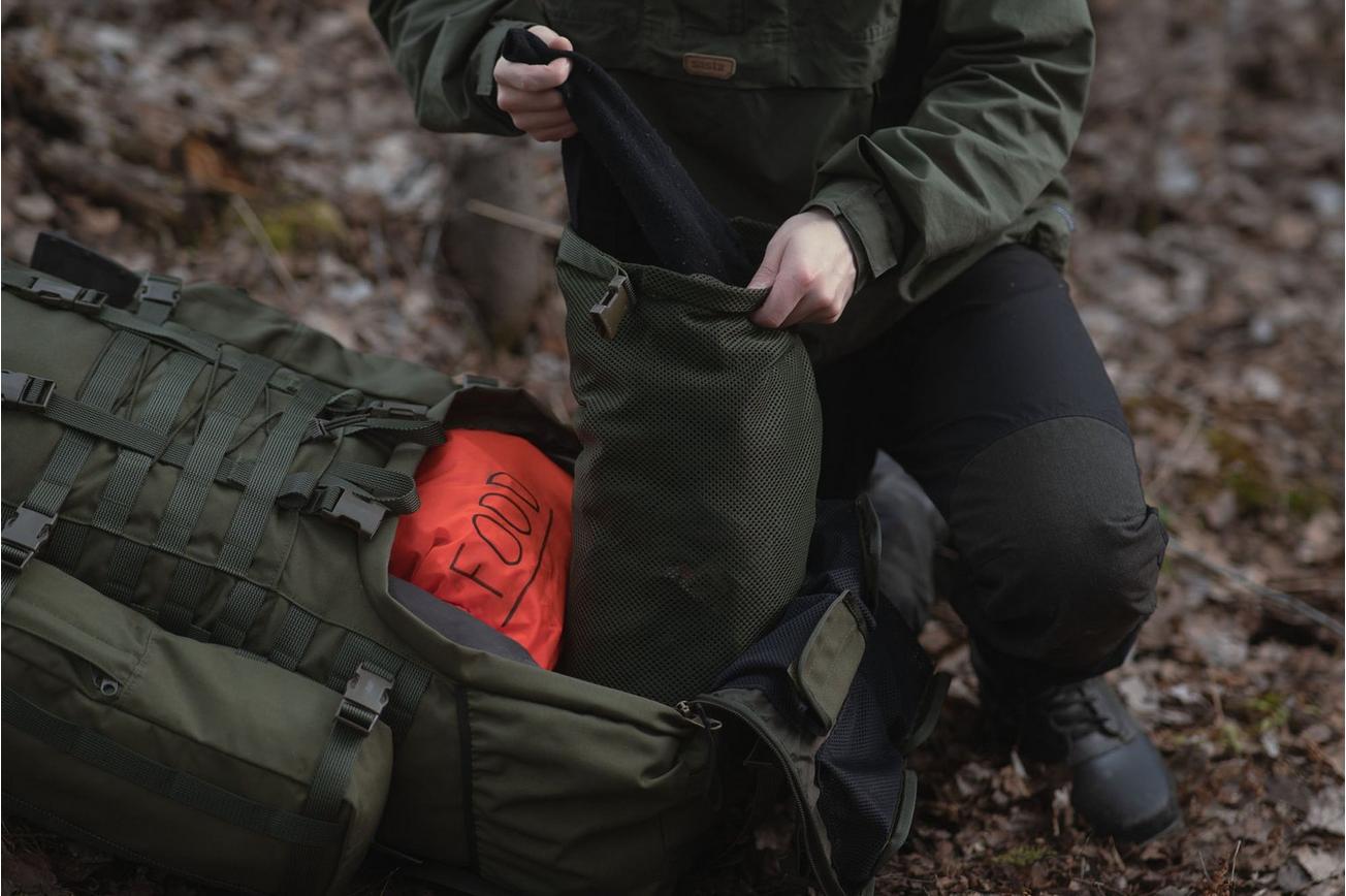 Savotta Rolltop Mesh opbergzak 20L zwart