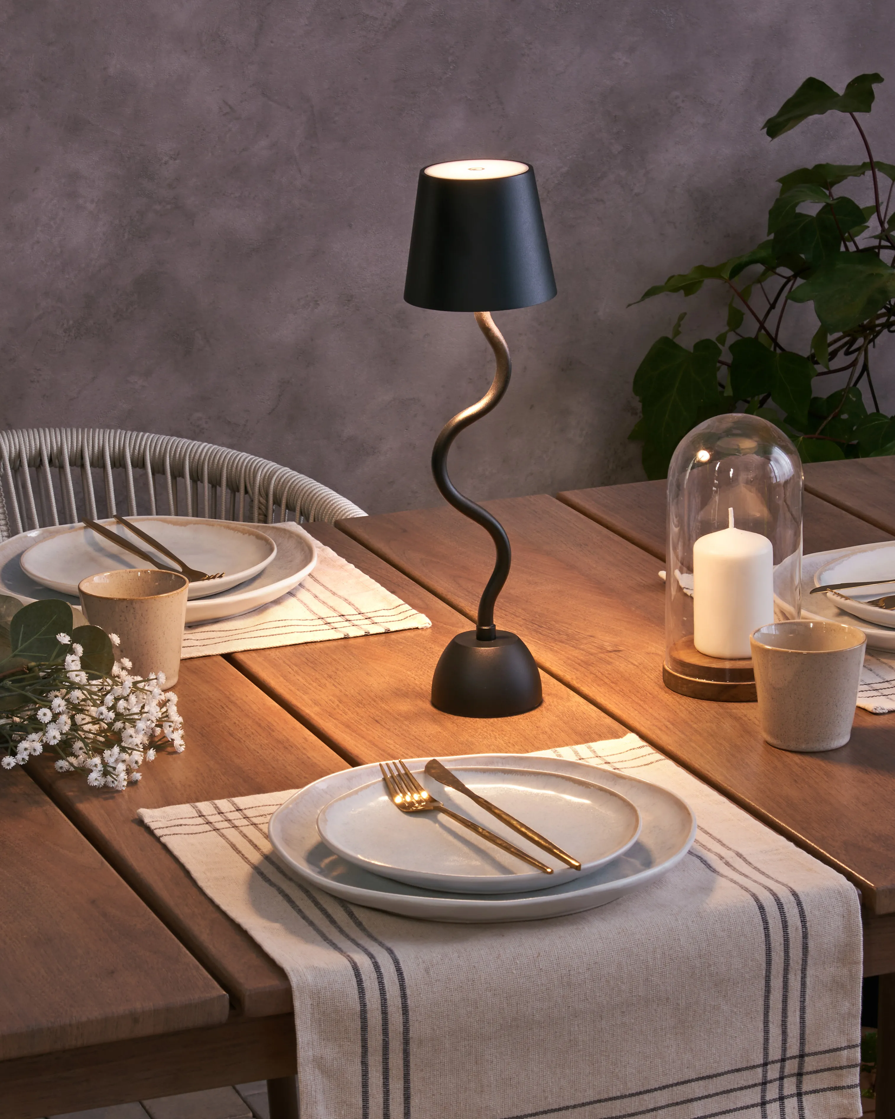 LED draadloze tafellamp VOUGA met dimmer Metaal Zwart