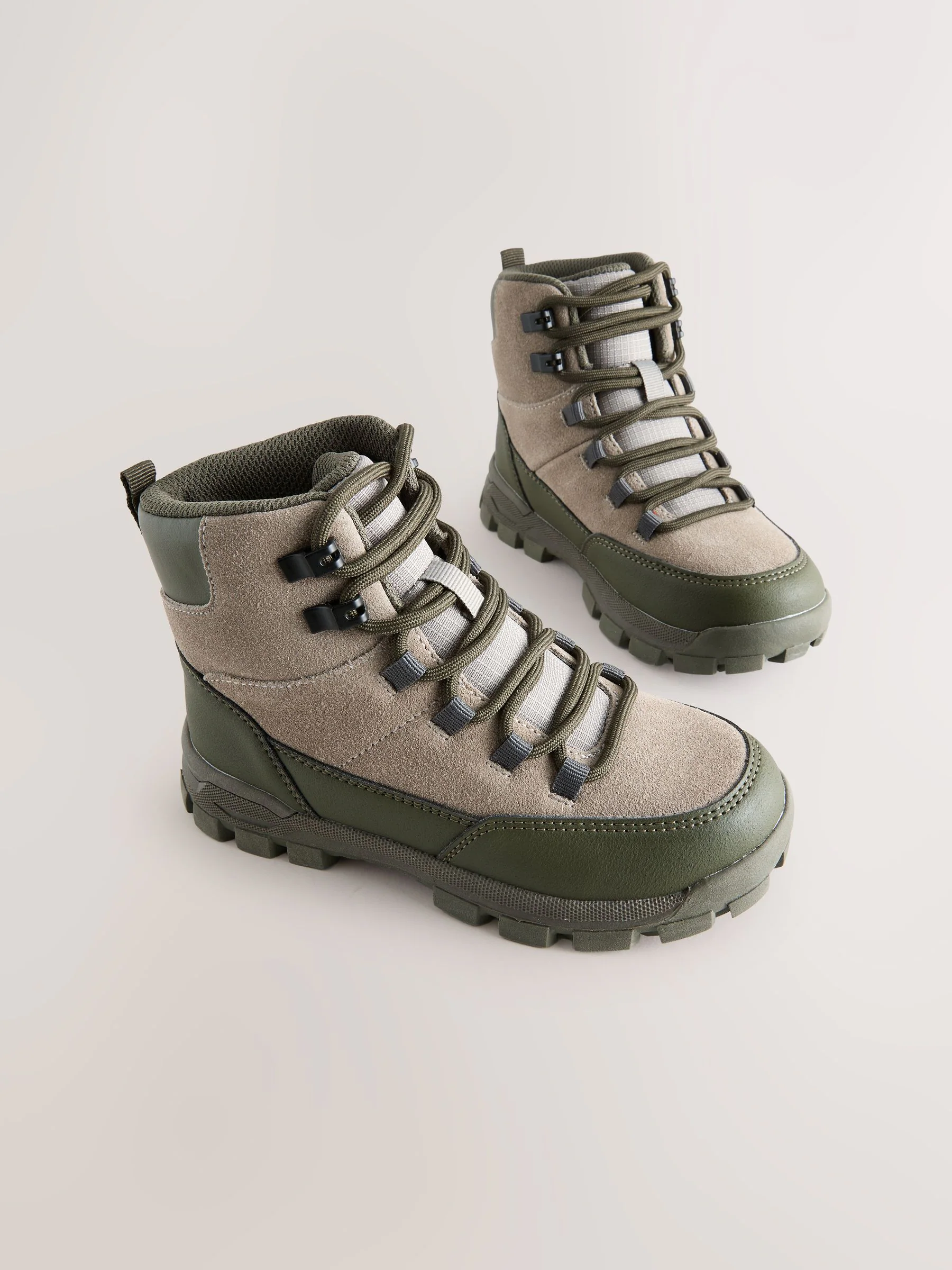 Kakigroen - Hoge wandelschoenen van suède met veters