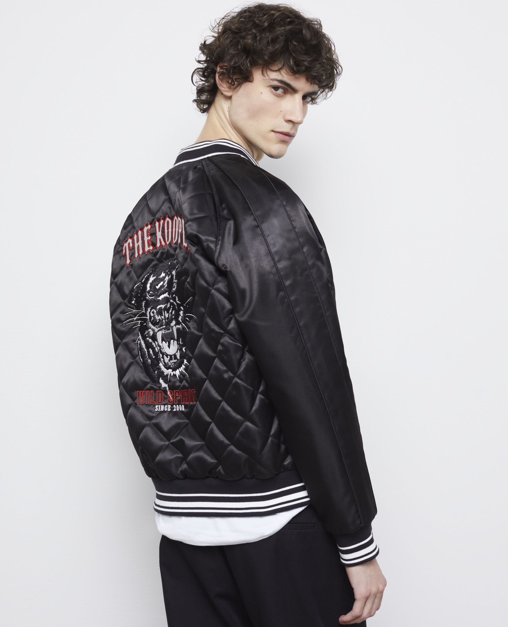Blouson brodé noir