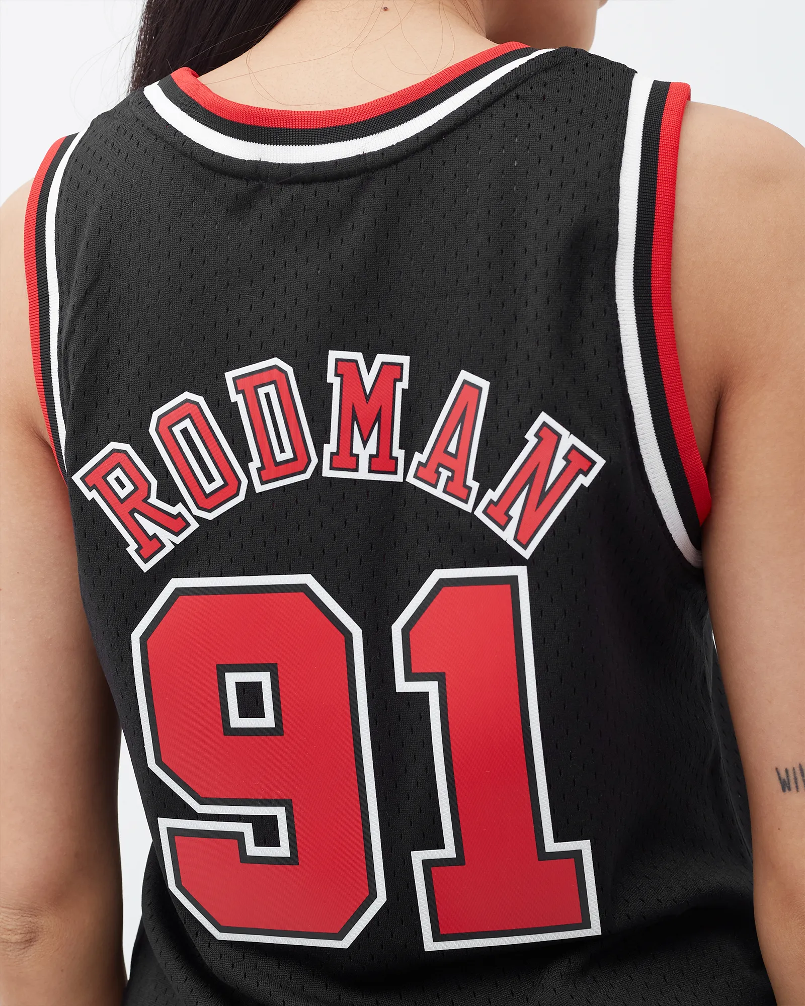 Mitchell & Ness NBA Women's Swingman Jersey Chicago Bulls 1997-98 Dennis Rodman #91