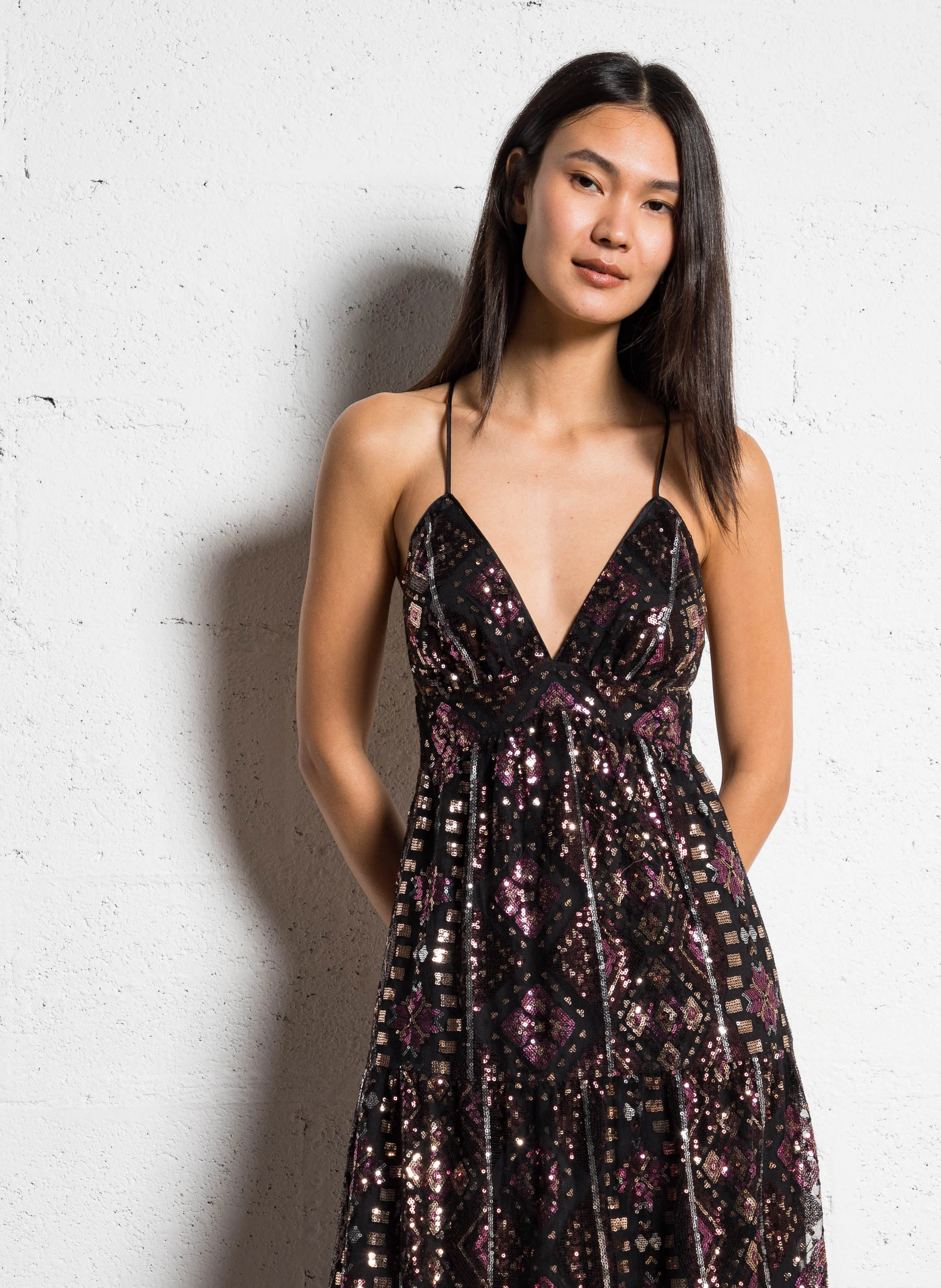PENELOPE - Robe longue à sequins | Noir