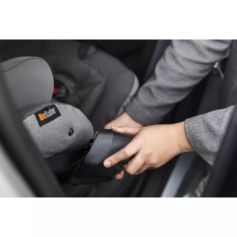BeSafe Reboarder iZi Plus X1 Fresh Black Cab
