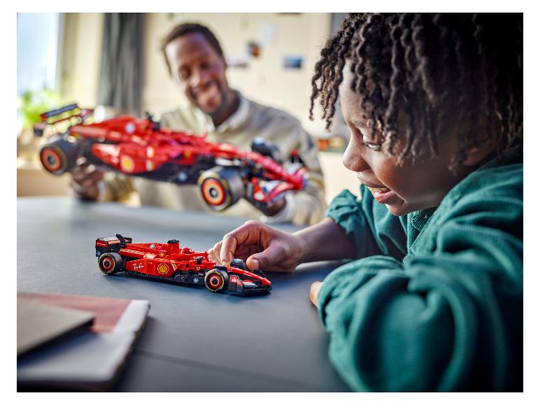 Ferrari SF-24 F1® racewagen 77242